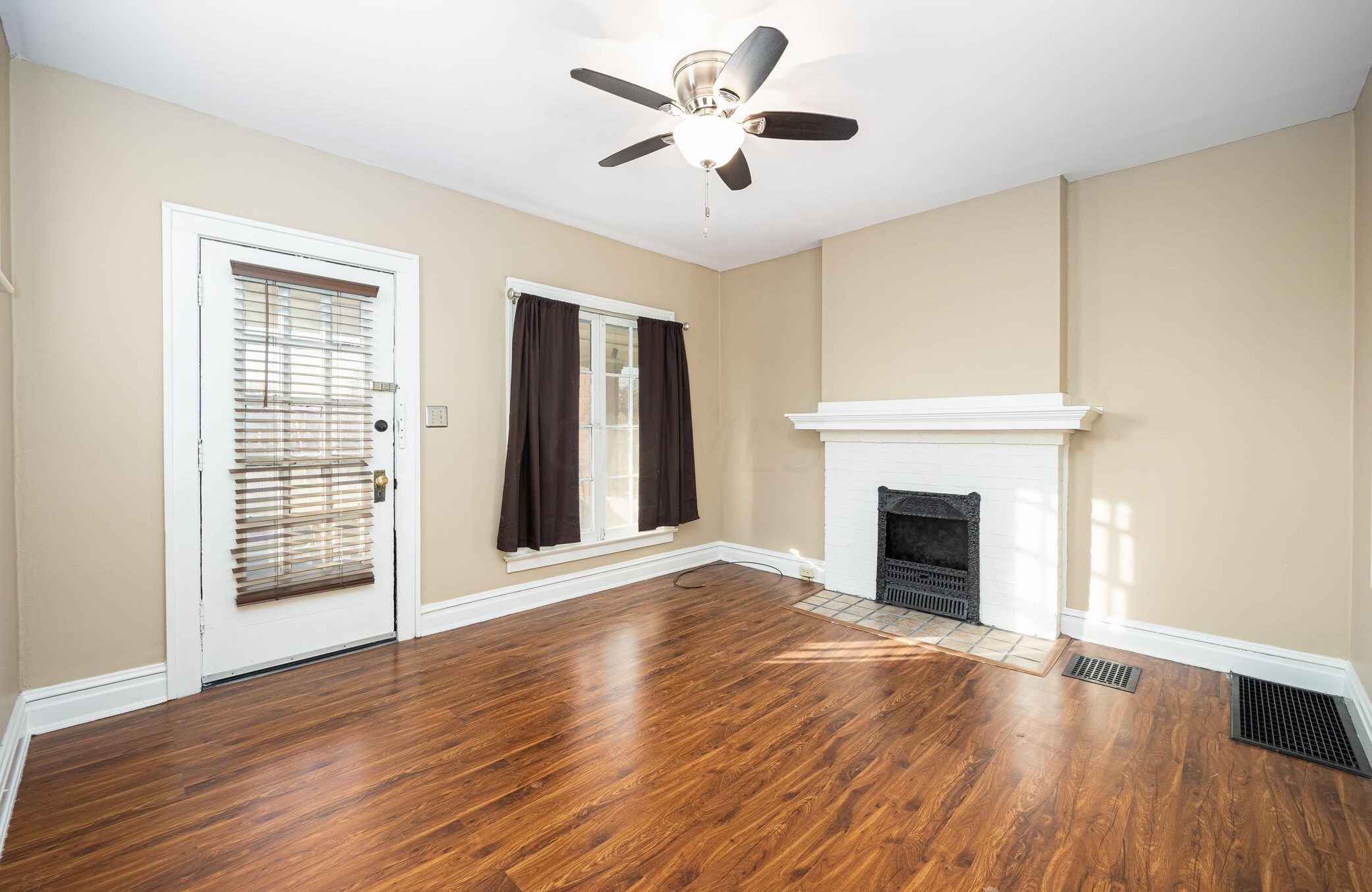 250 Hudson St, Columbus OH  43202-2702 exterior