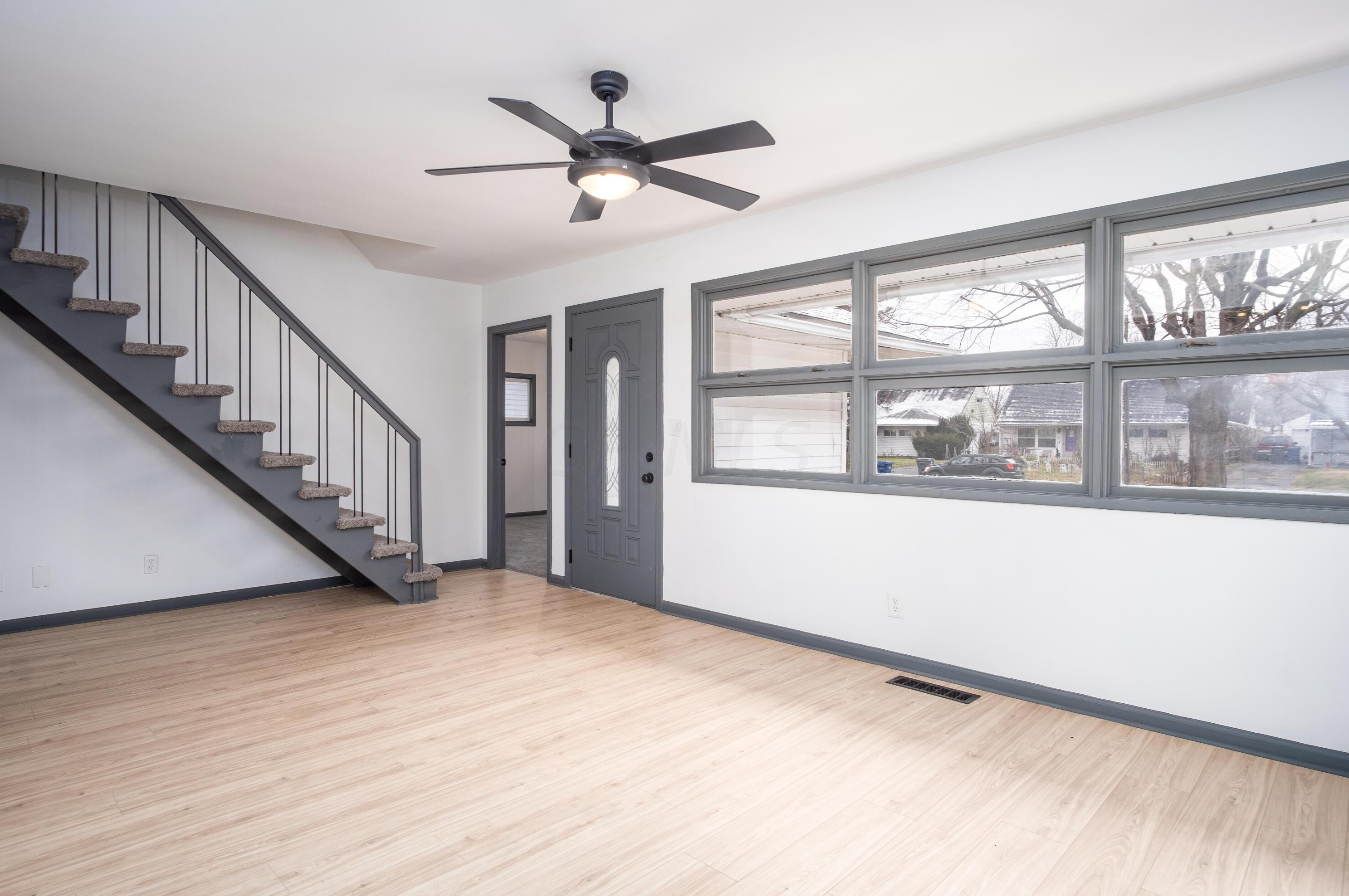 4098 Ural Ave, Columbus, OH 43213-2821