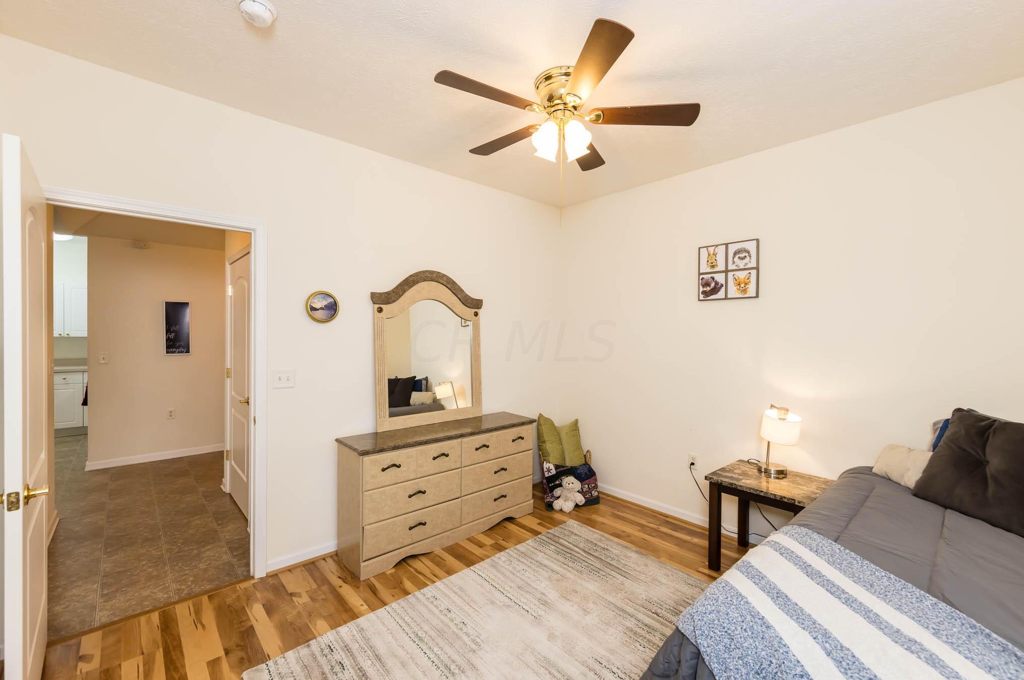 1929 Fortstone Ln, Columbus OH 43228-3876 exterior