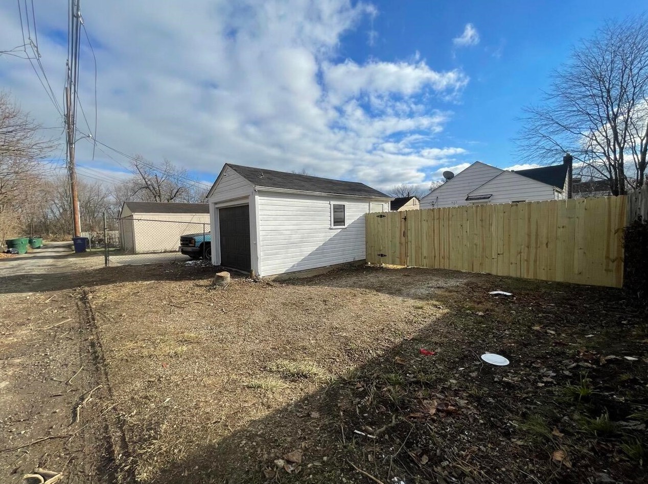 1442 20th Ave, Columbus OH  43211-2512 exterior