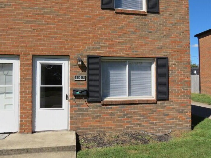 1141 Mccarley E Dr, Columbus, OH 43228