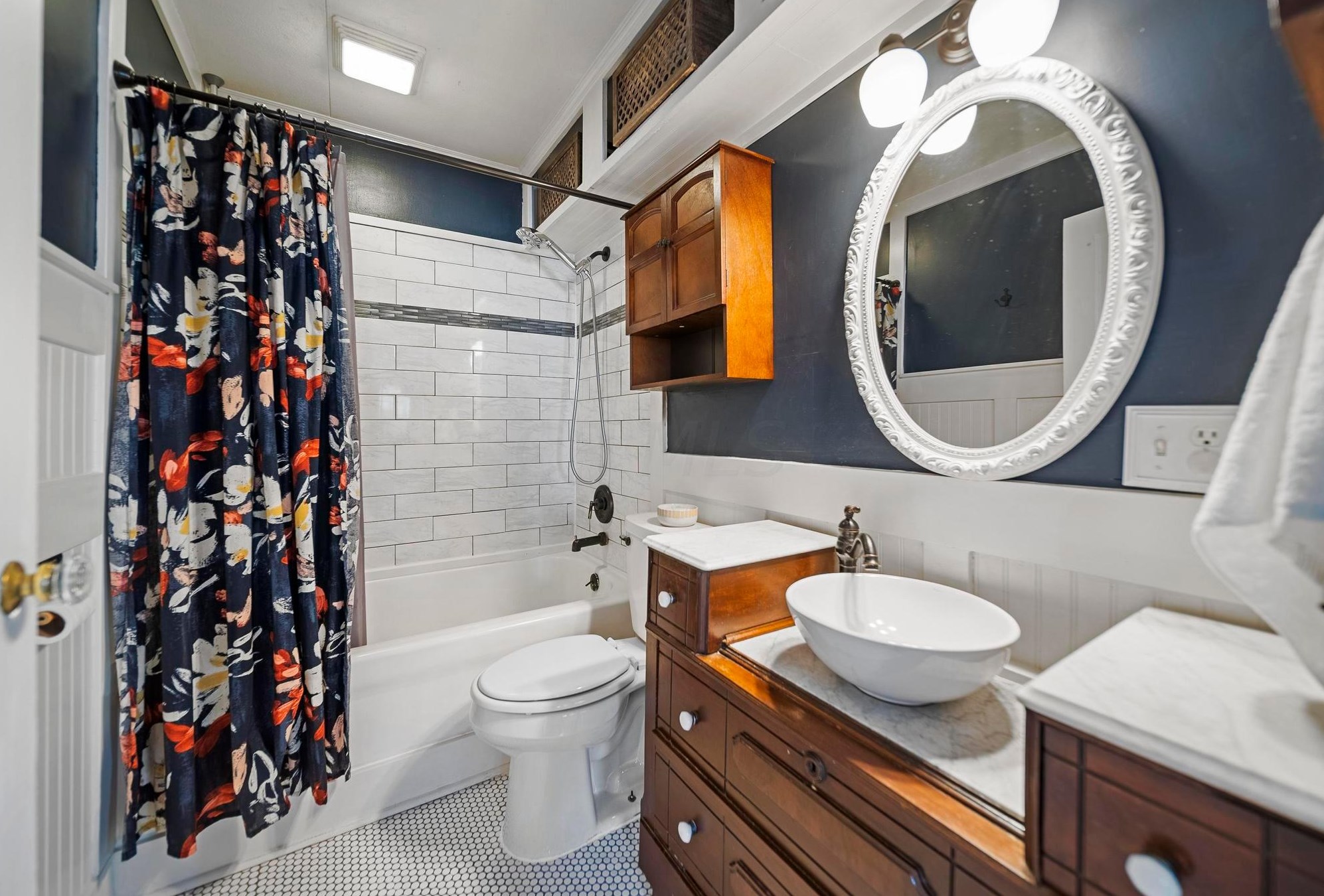 3038 Pontiac St, Columbus OH  43224-4039 exterior