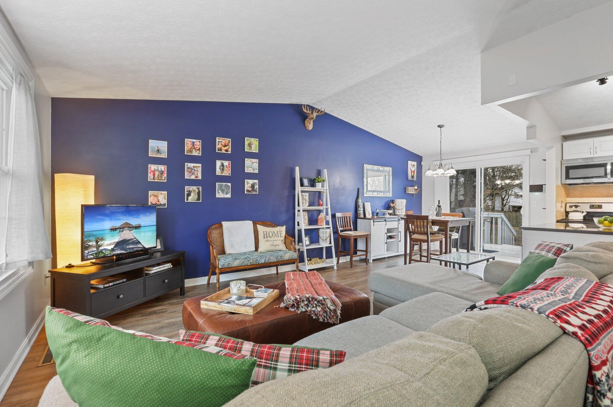 6392 Thrasher Loop, Westerville OH  43081-3730 exterior