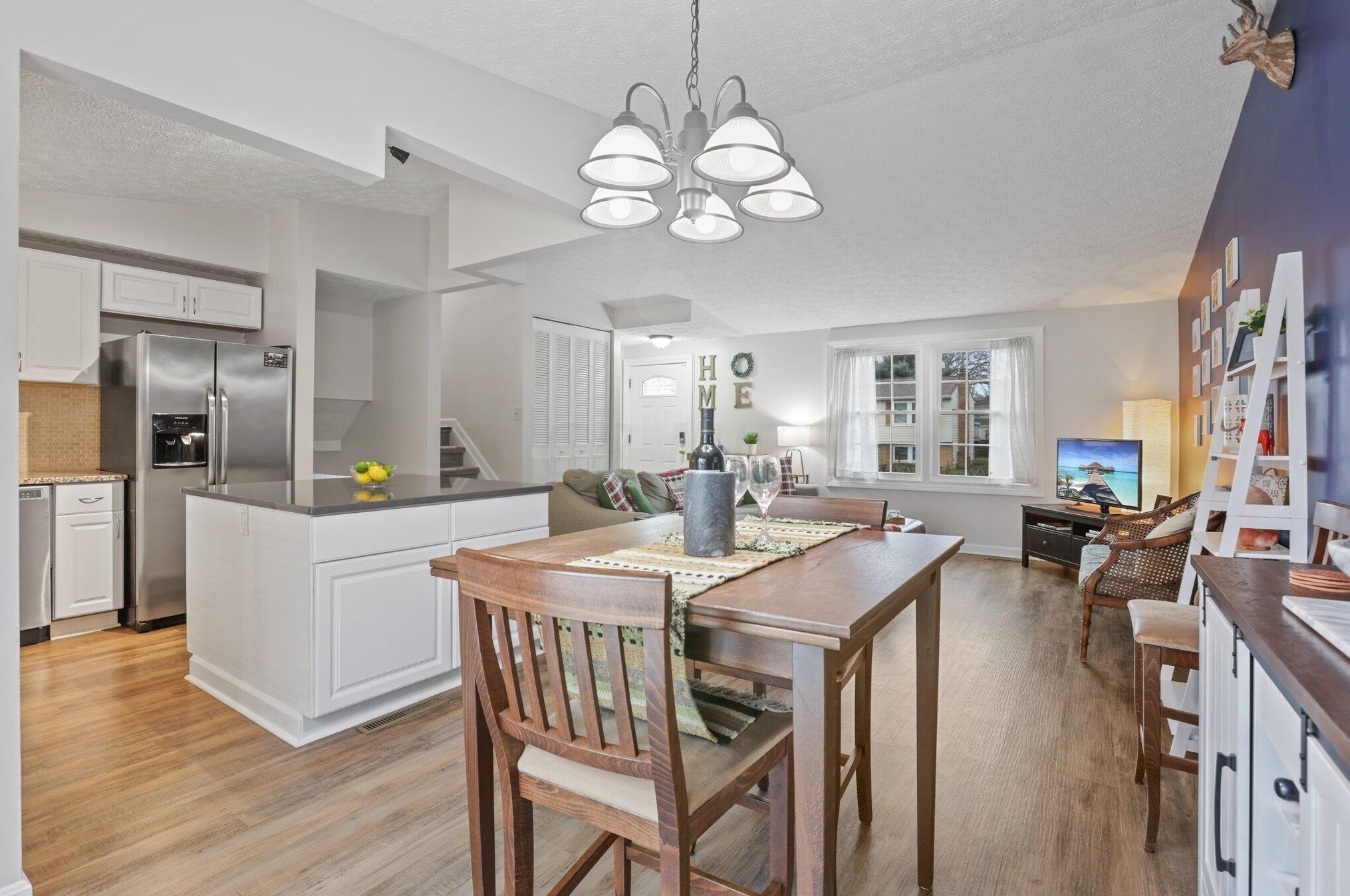 6392 Thrasher Loop, Westerville OH  43081-3730 exterior