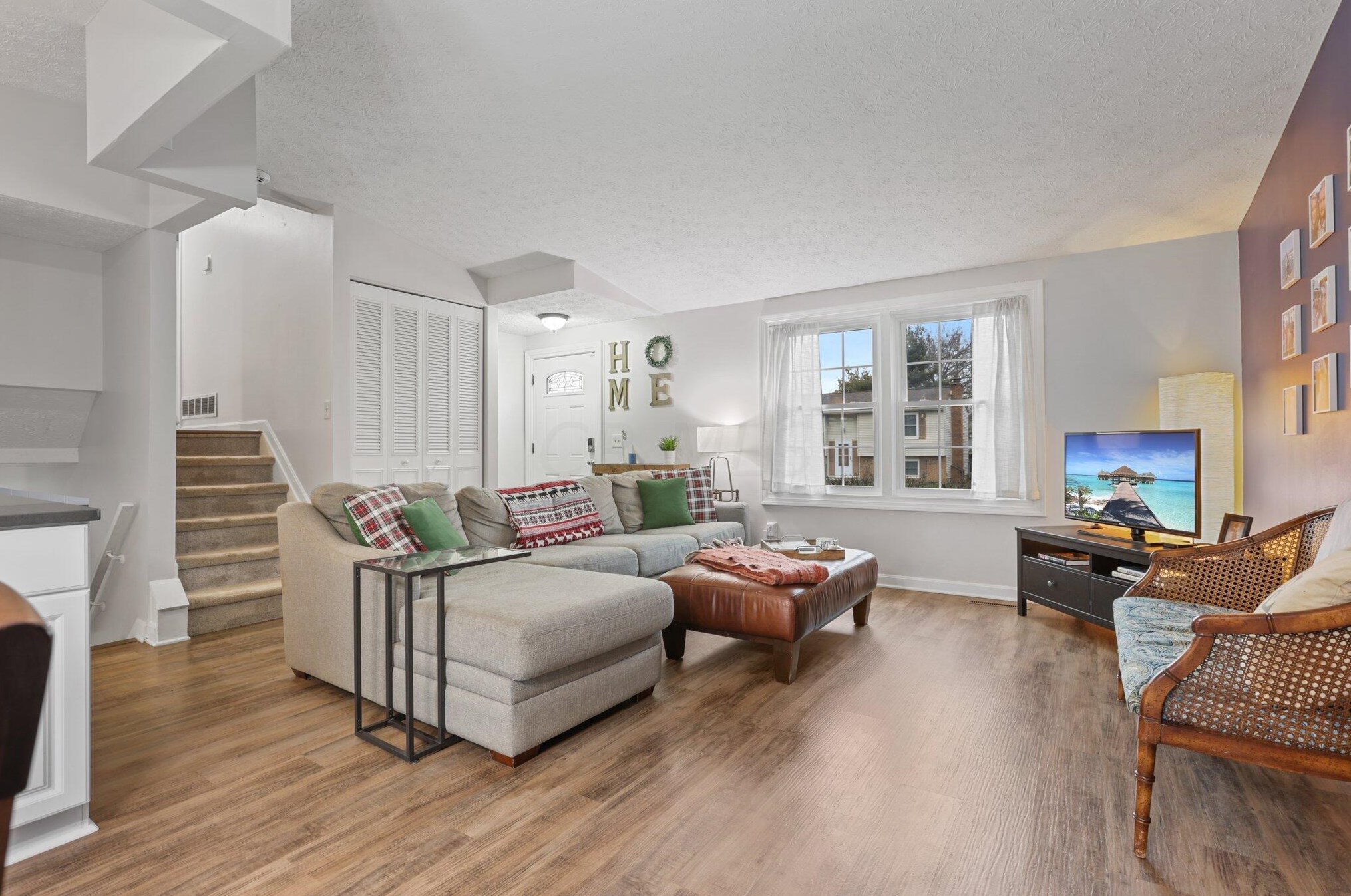 6392 Thrasher Loop, Westerville OH  43081-3730 exterior