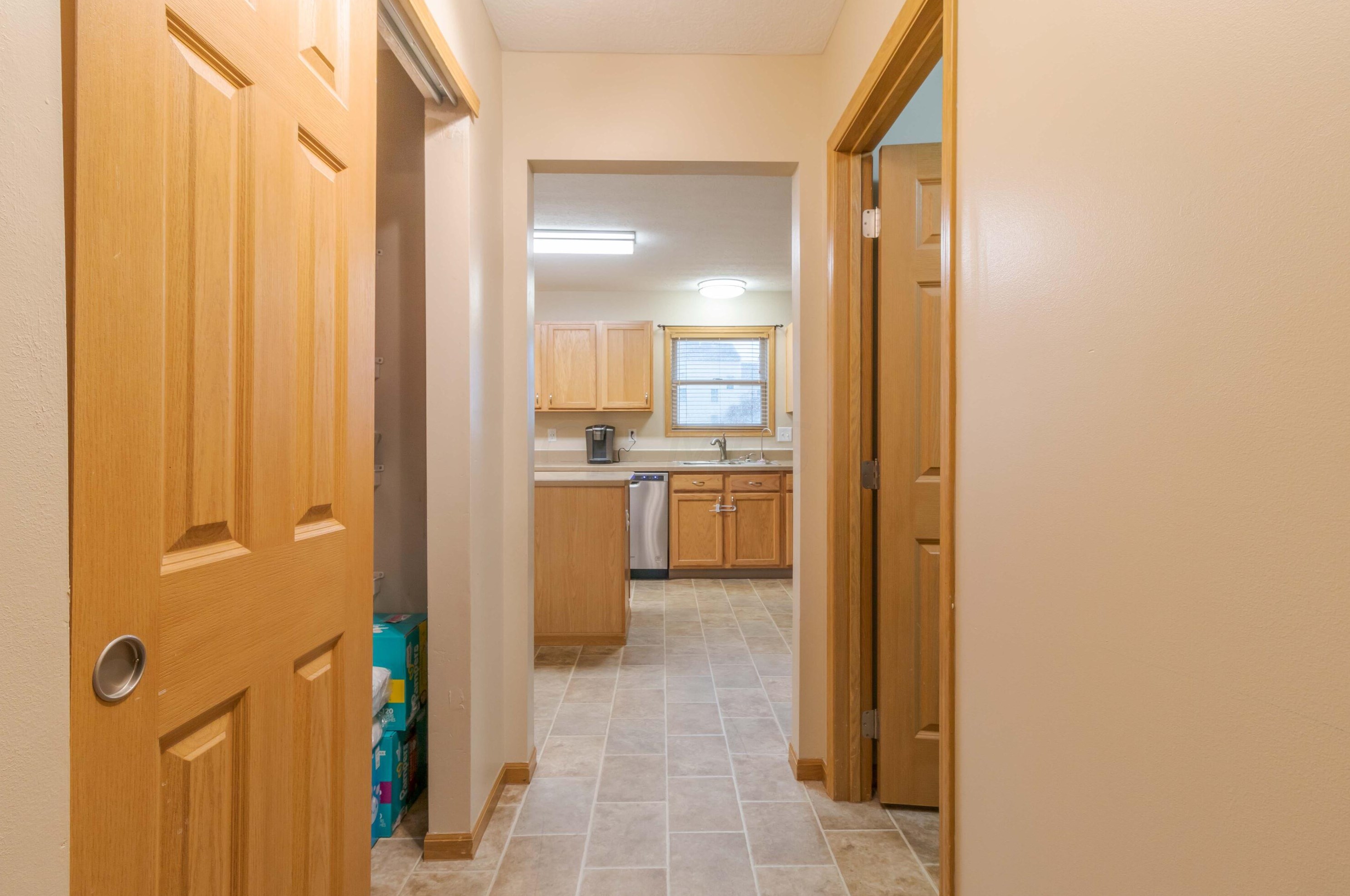 1892 Wind River Dr, Lancaster OH  43130-8017 exterior