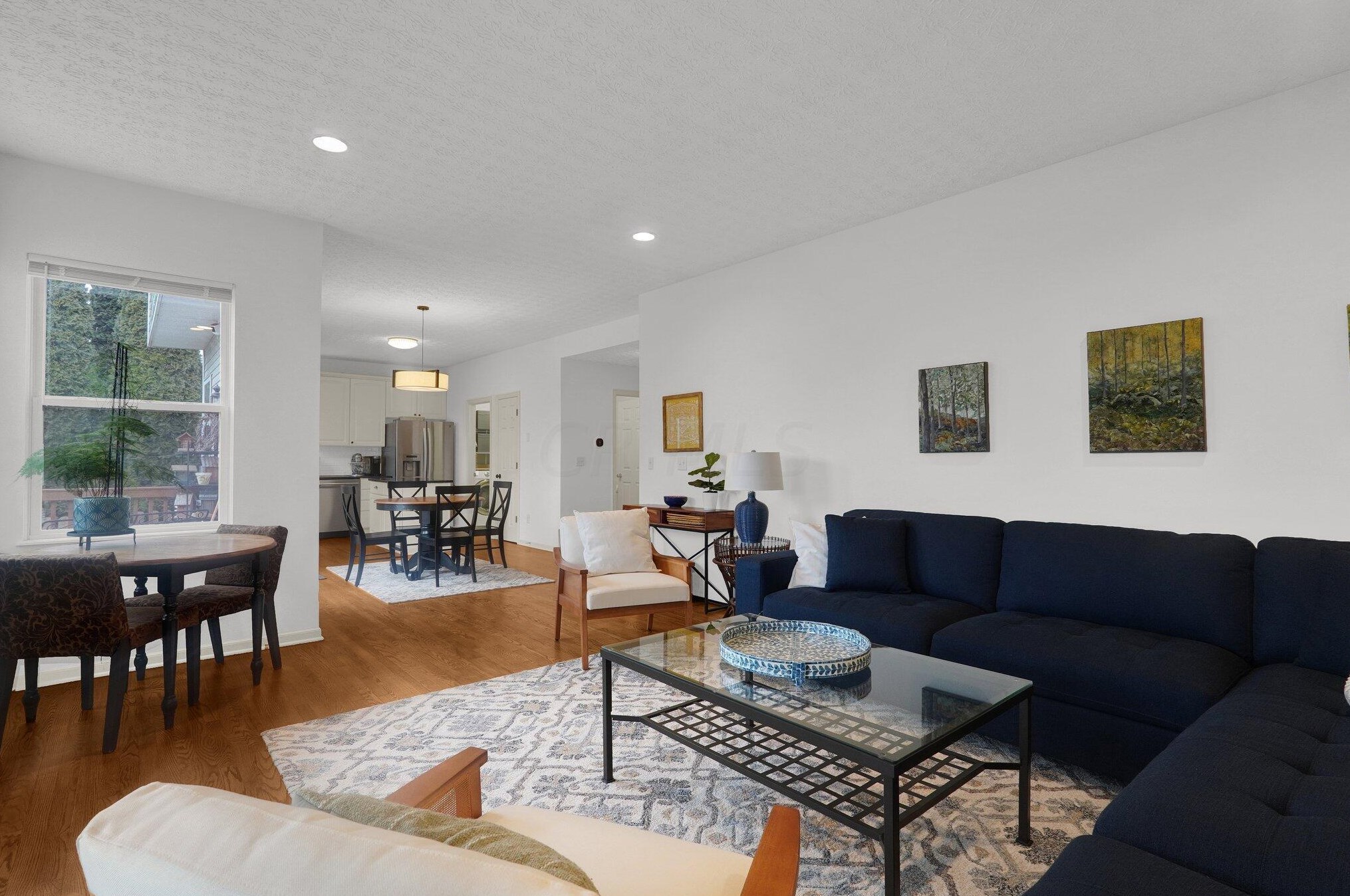 9226 Prestwick Grn Dr, Columbus OH 43240-2137 exterior