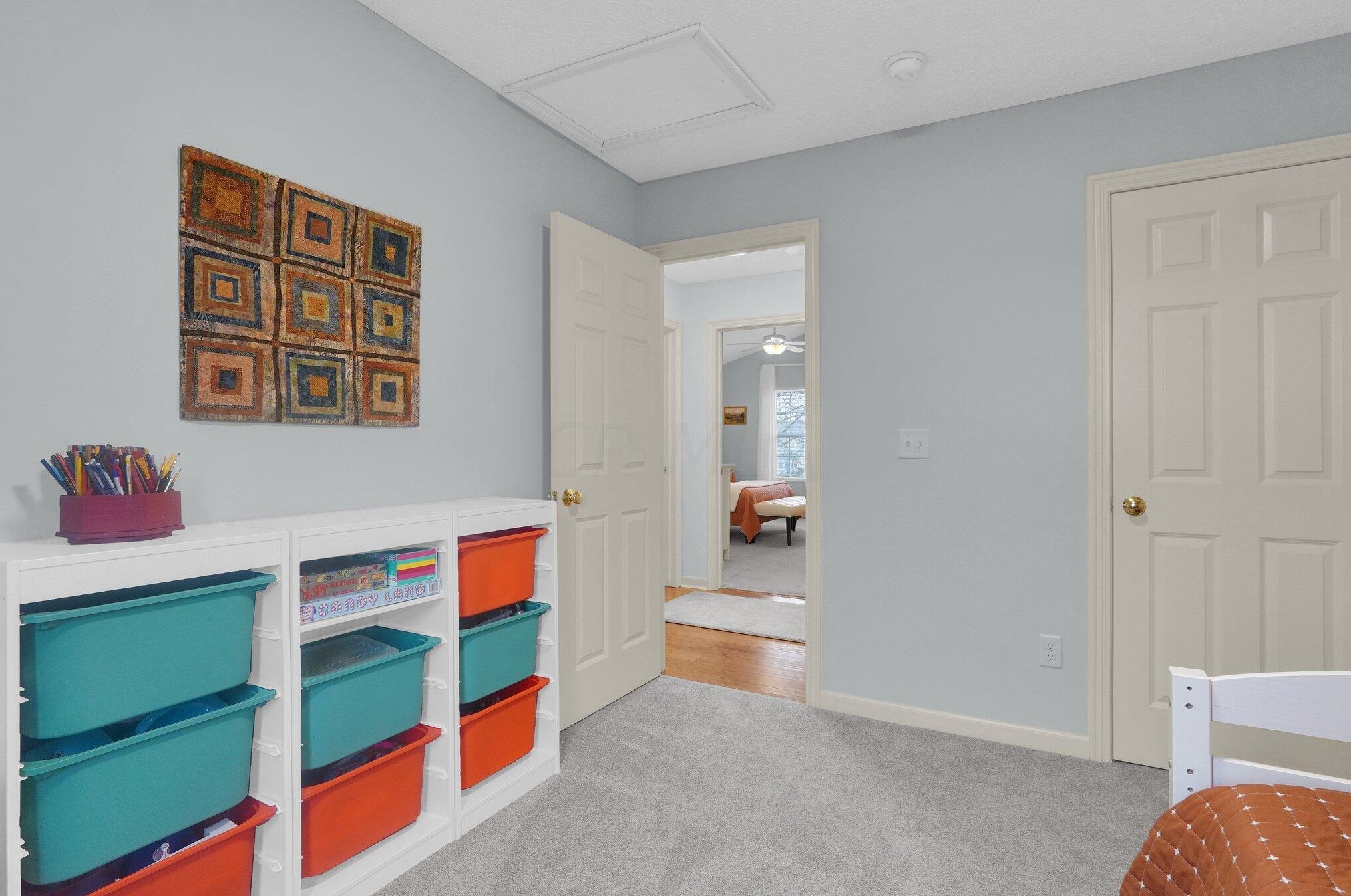 9226 Prestwick Grn Dr, Columbus OH 43240-2137 exterior