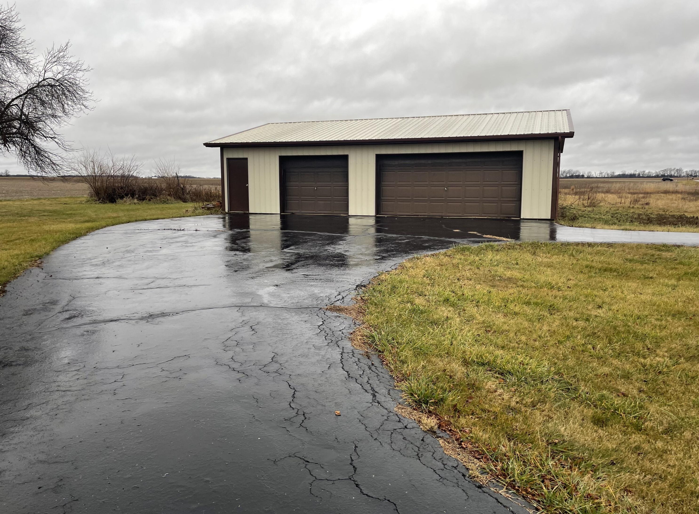 7319 Old Us 35, Washington Ch OH  43160-9215 exterior