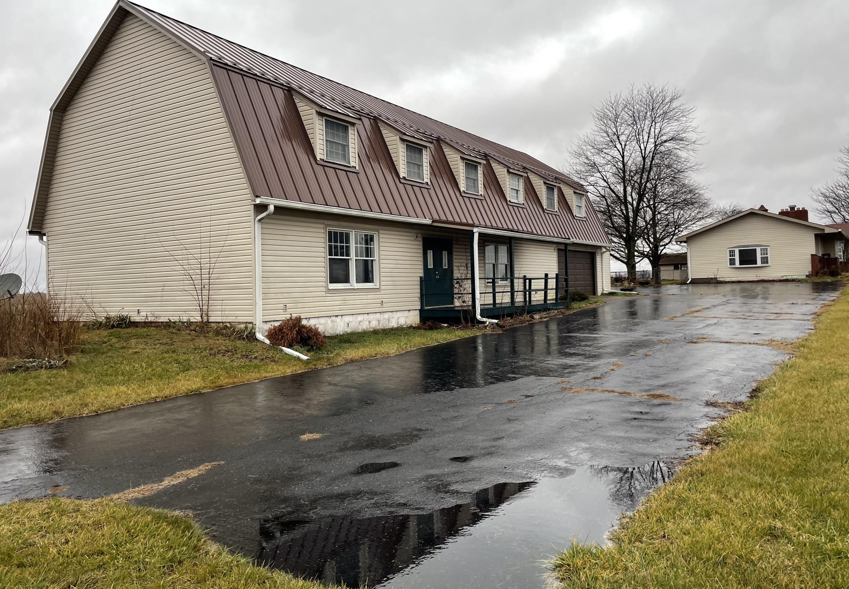 7319 Old Us 35, Washington Ch OH  43160-9215 exterior