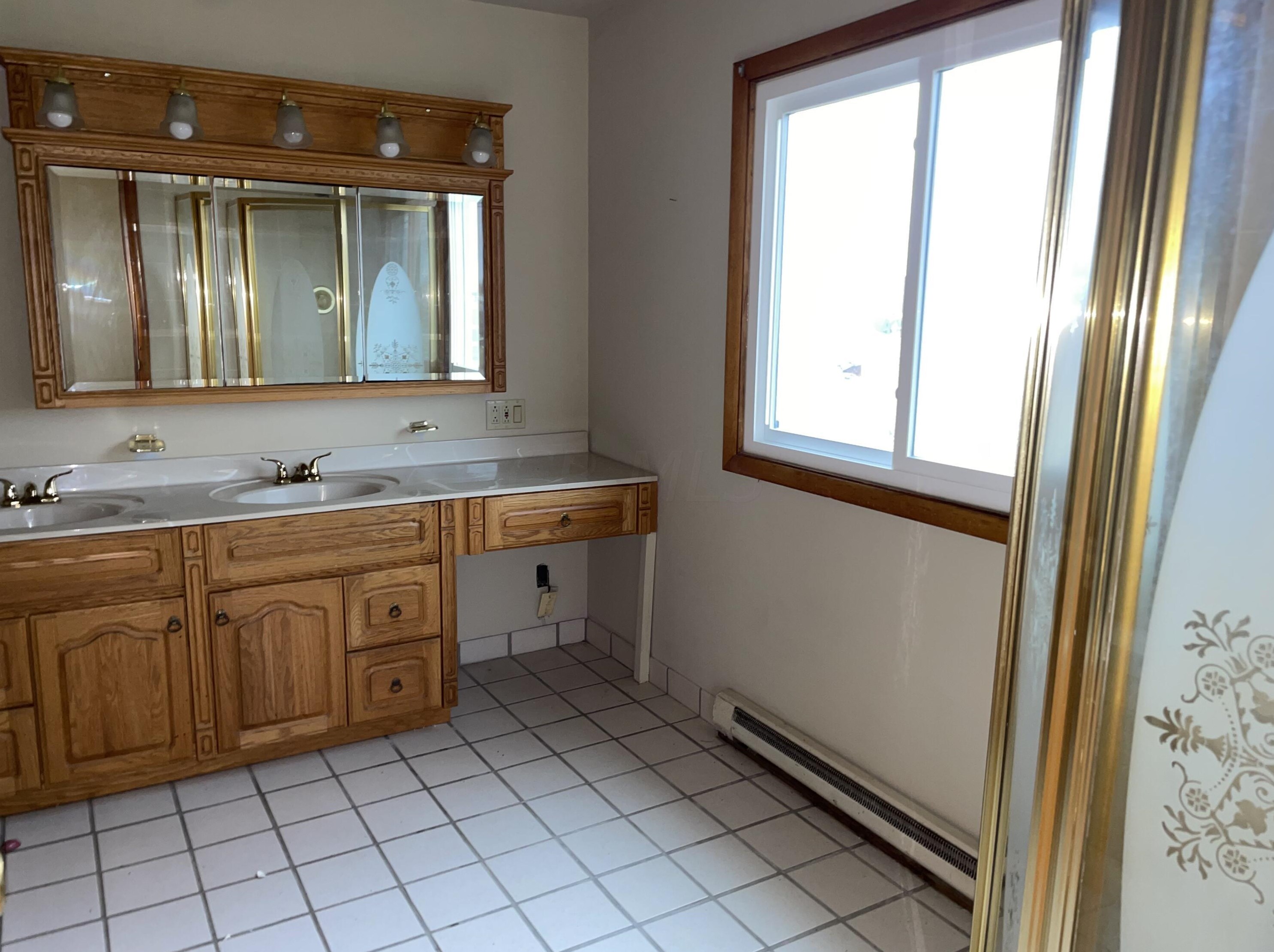 7319 Old Us 35, Washington Ch OH  43160-9215 exterior