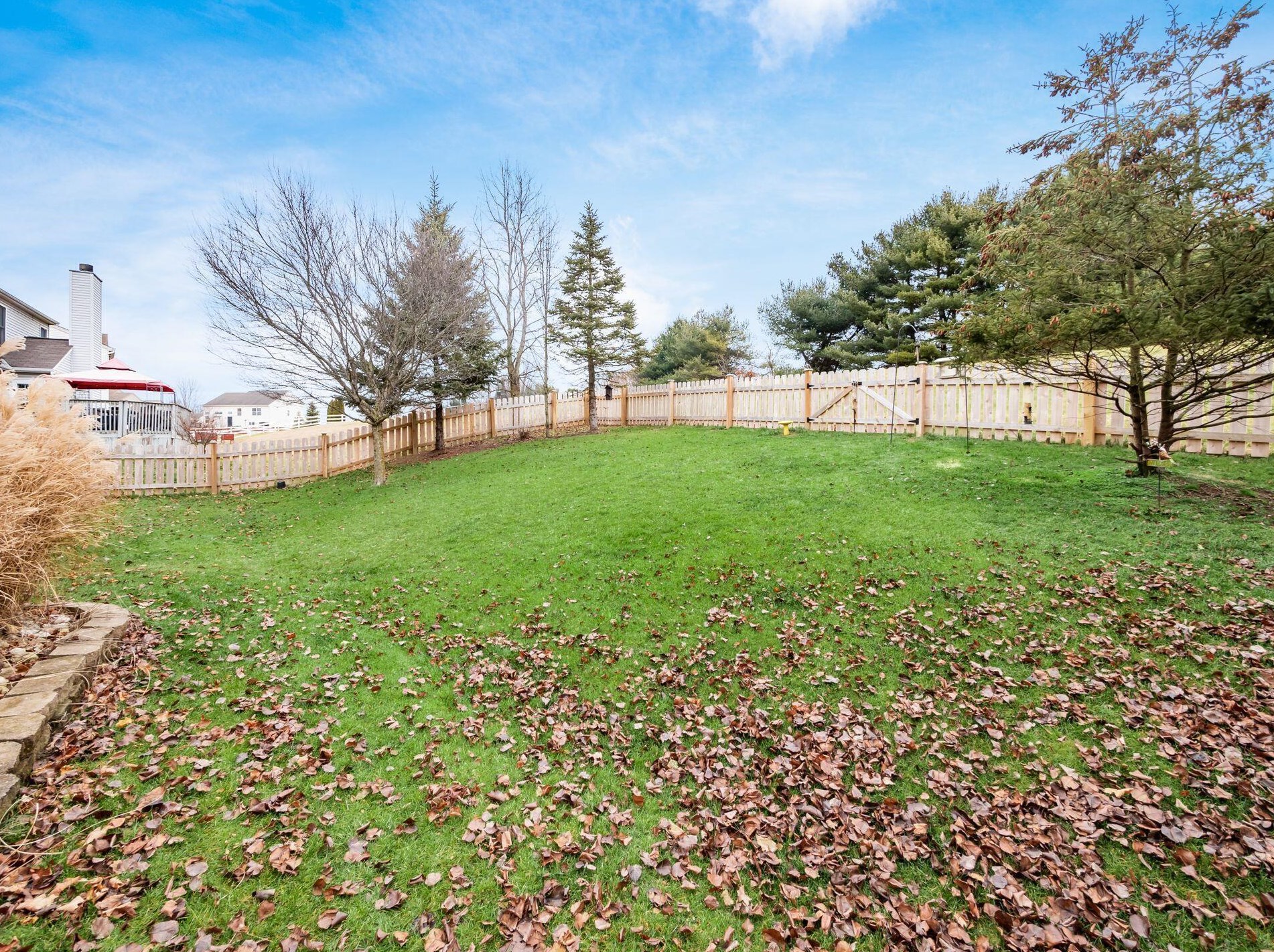 438 Wooster St, Pickerington OH  43147-9366 exterior