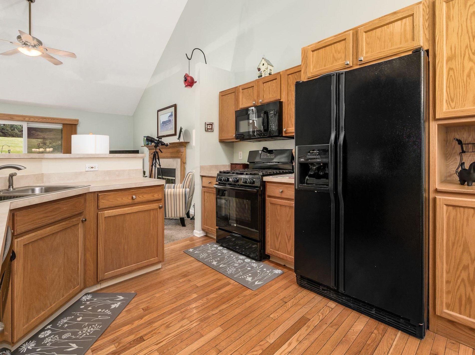 438 Wooster St, Pickerington OH  43147-9366 exterior