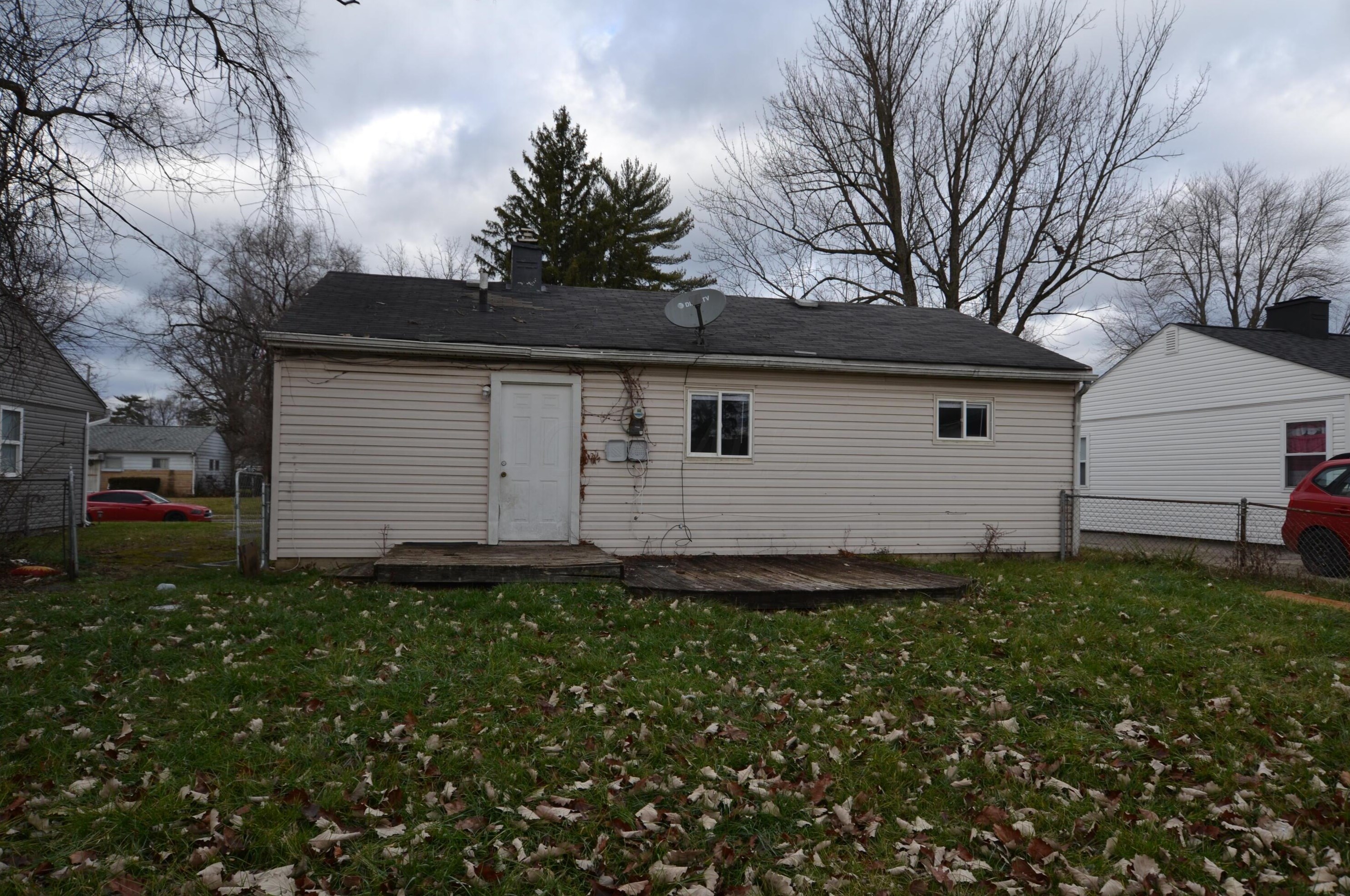 1023 Duxberry Ave, Columbus, OH 43211-2134
