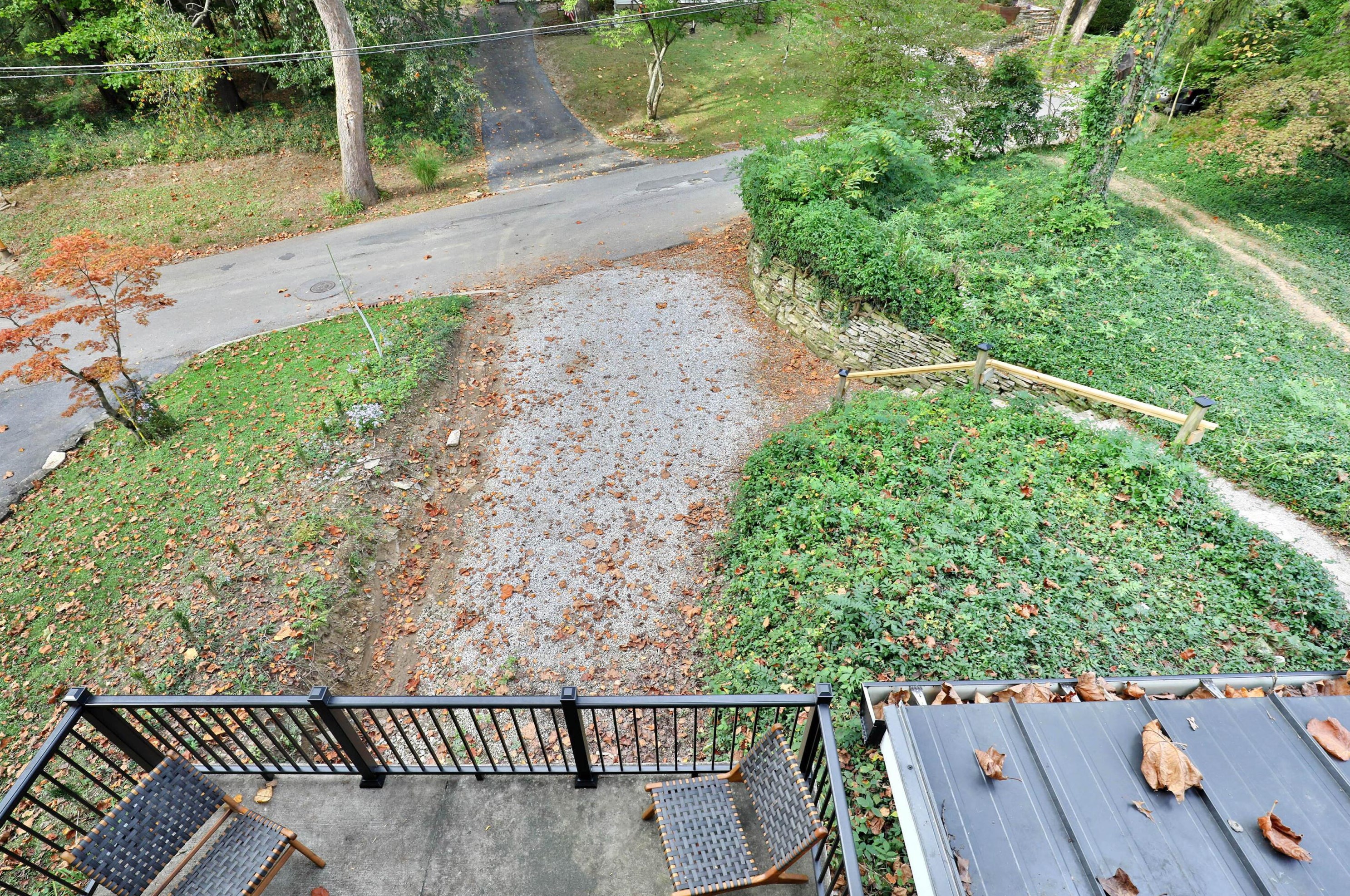 217 Canyon Dr, Columbus OH  43214-3105 exterior