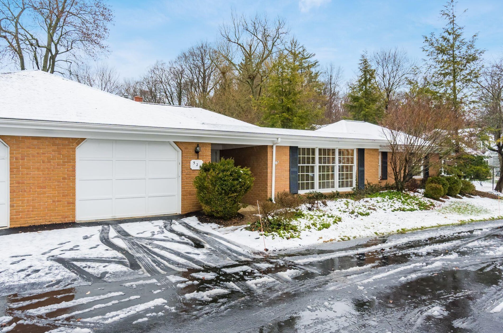 524 Broadway, Granville, OH 43023-1182