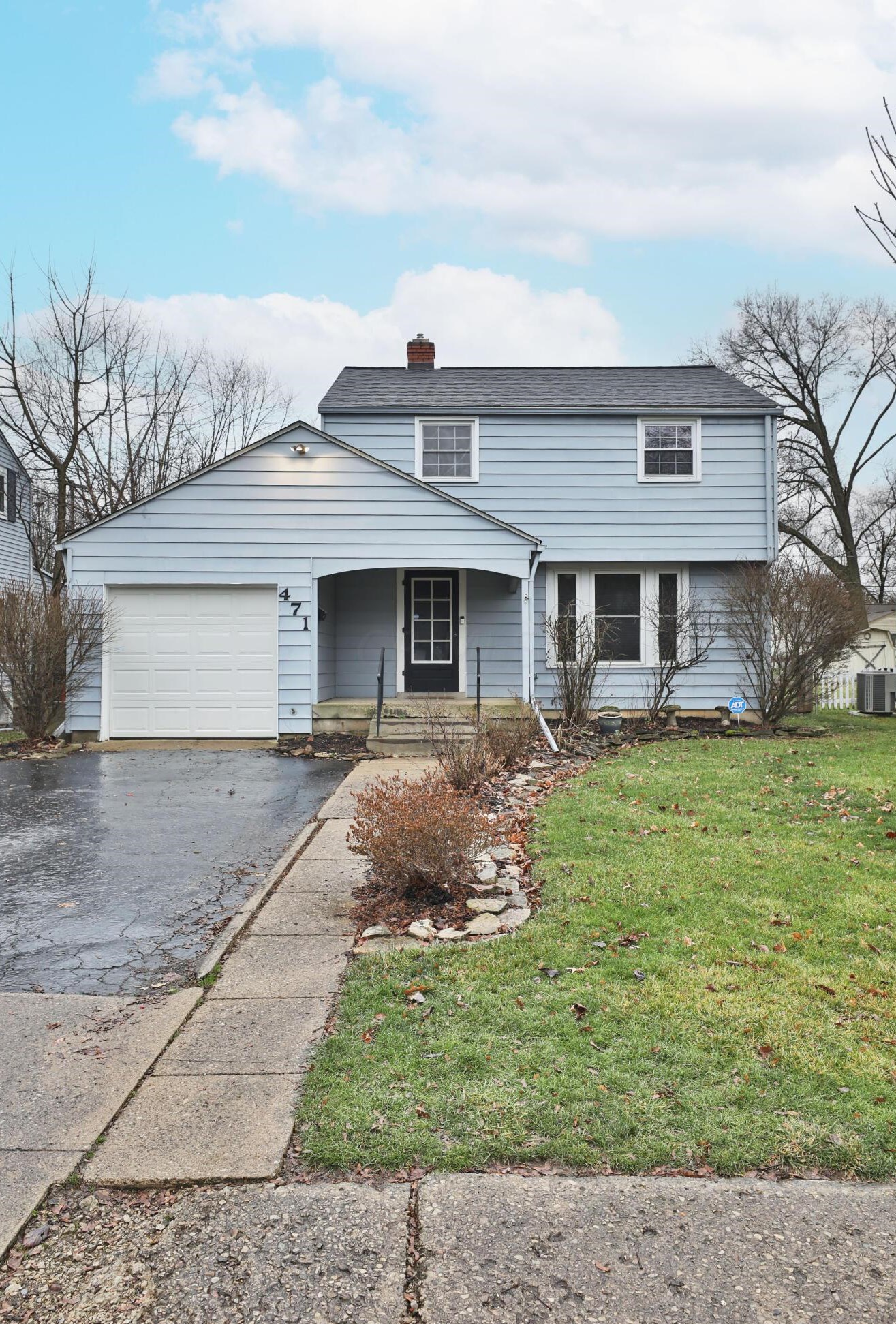 471 Loveman Ave, Sharon Township, OH 43085