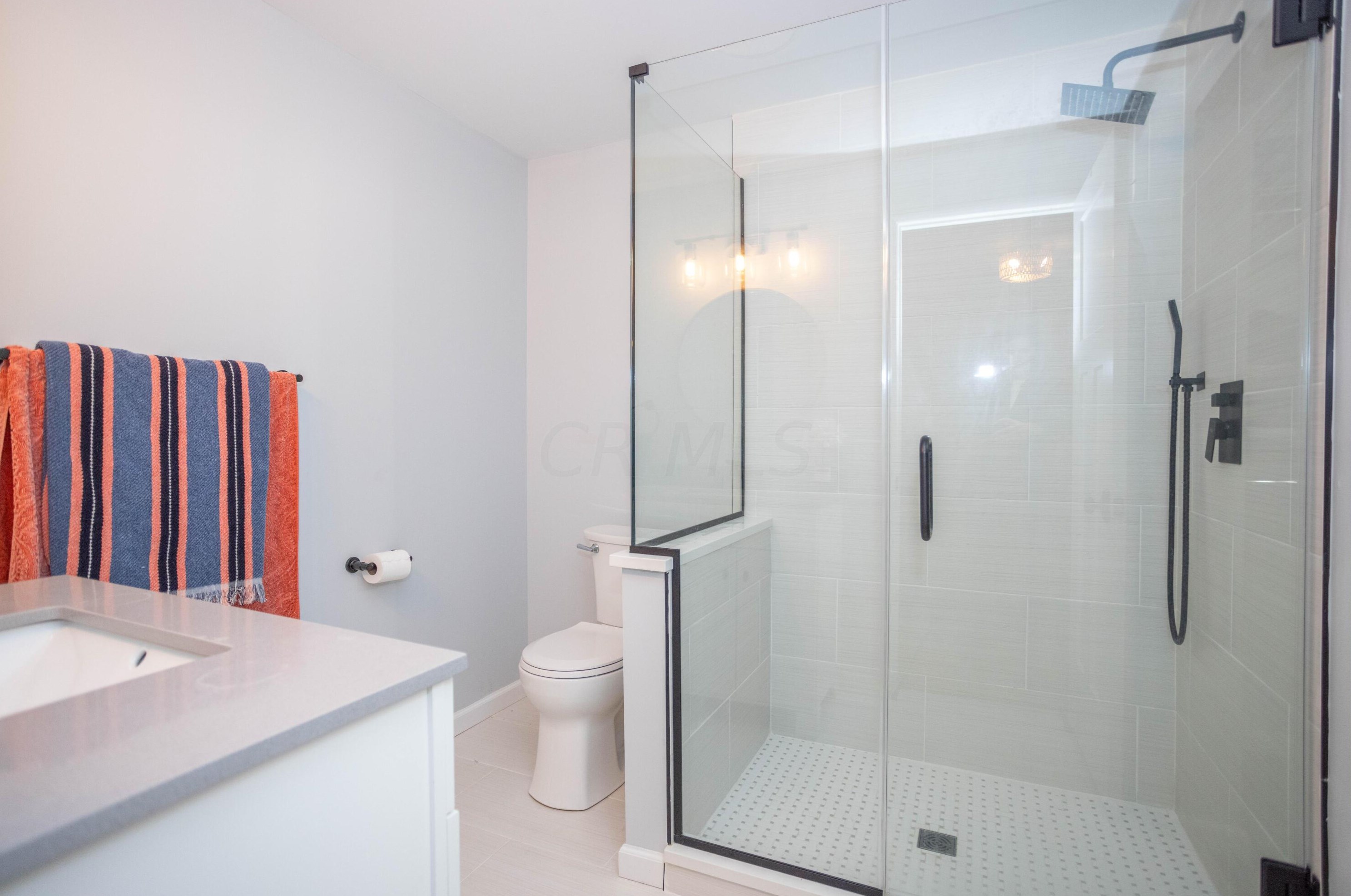 720 Dominion Blvd, Columbus OH  43214-2277 exterior