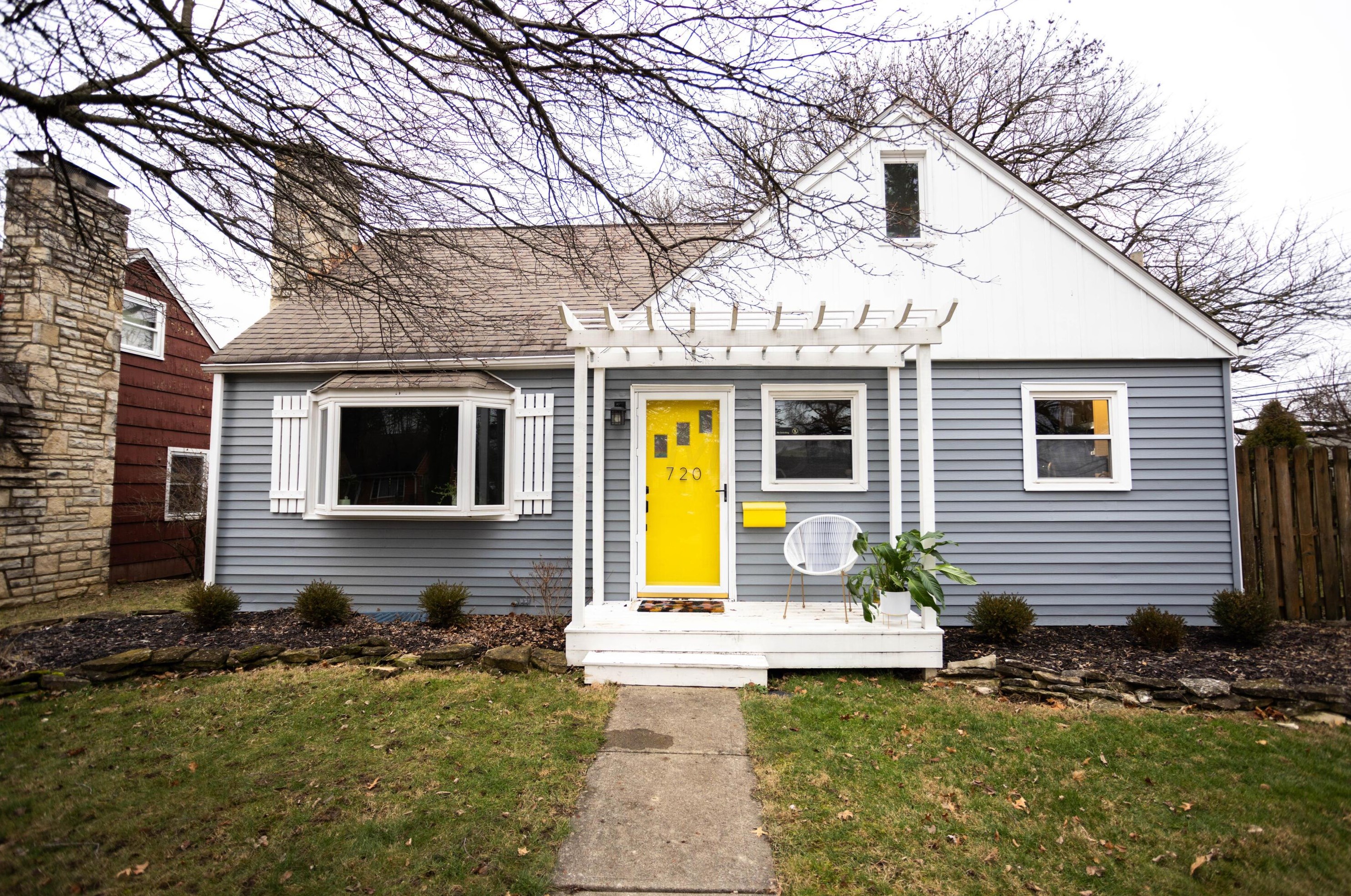 720 Dominion Blvd, Columbus OH  43214-2277 exterior