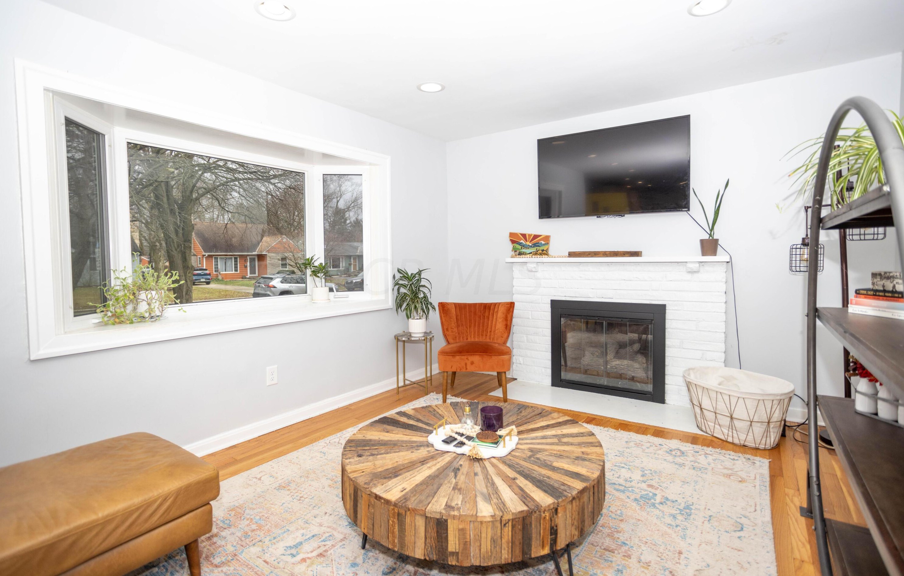 720 Dominion Blvd, Columbus OH  43214-2277 exterior