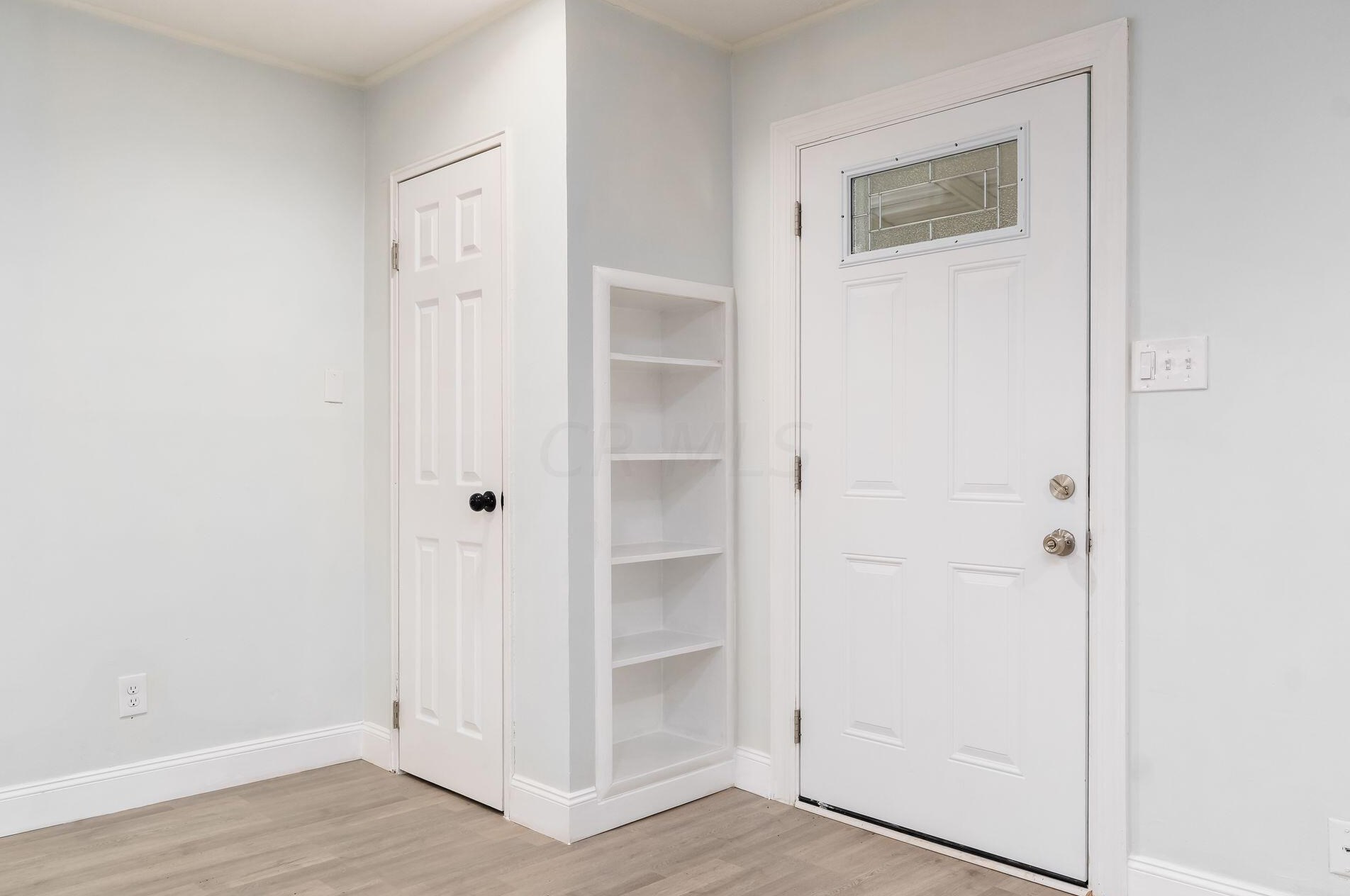 4963 Dimson Dr, Columbus OH  43213-2413 exterior