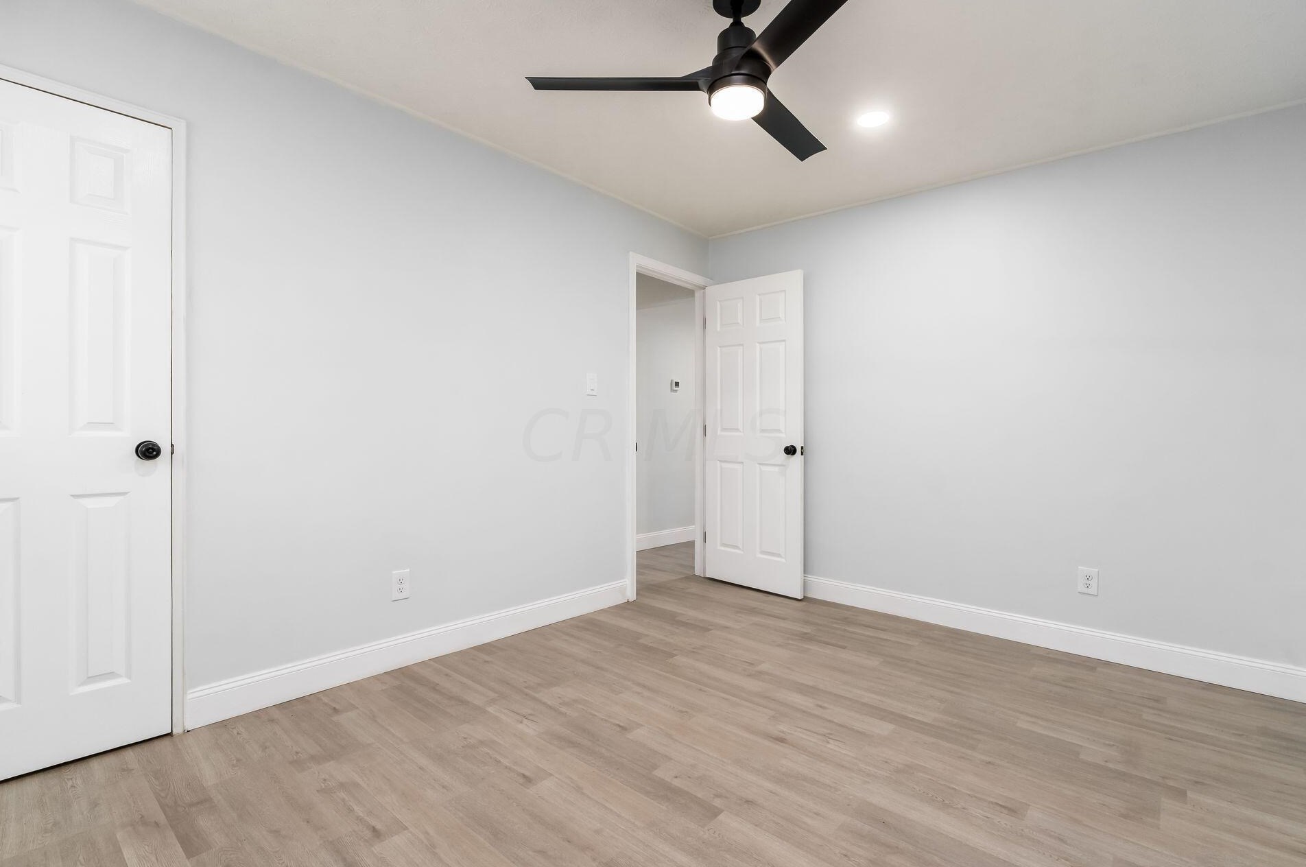 4963 Dimson Dr, Columbus OH  43213-2413 exterior