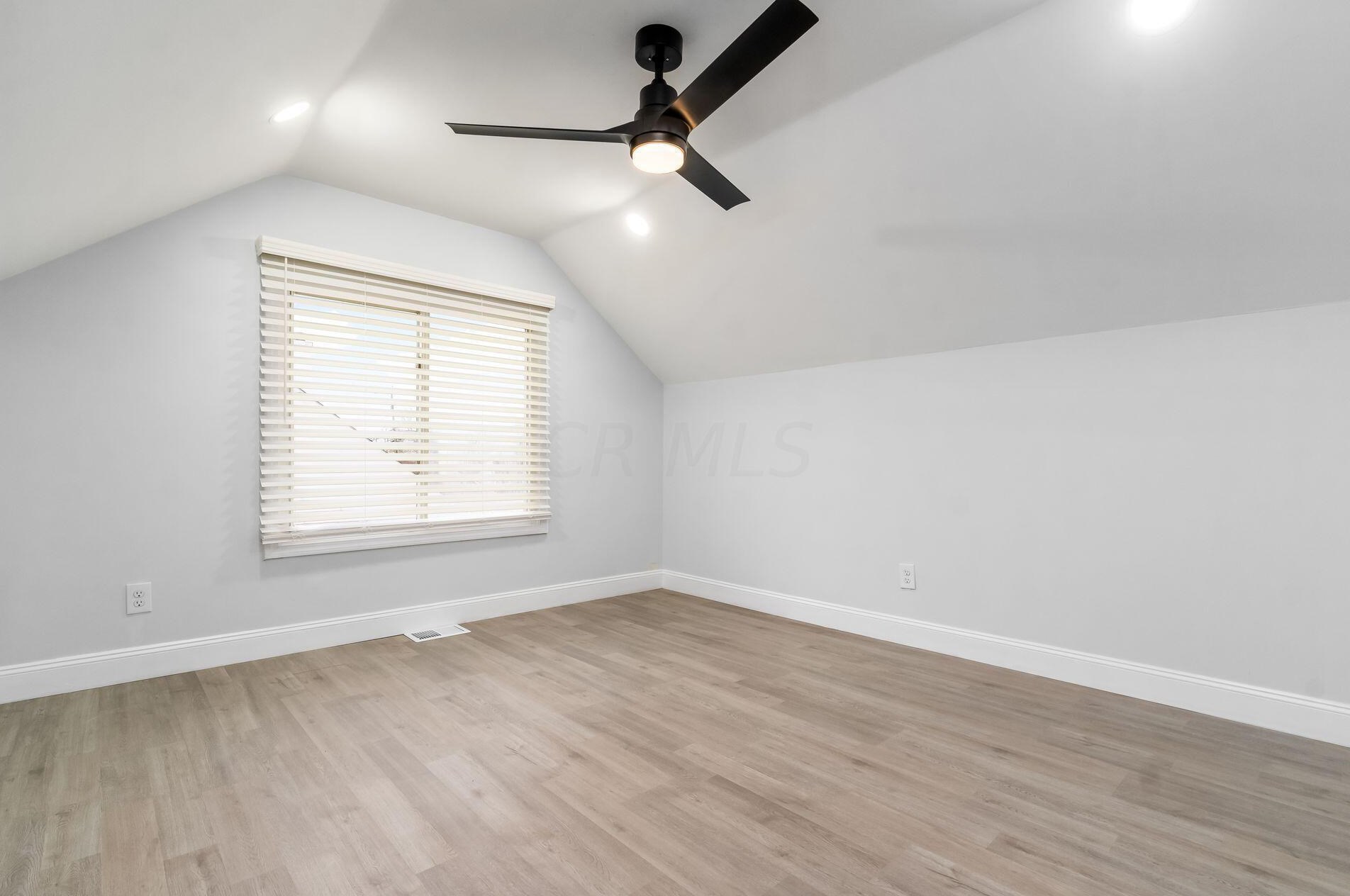 4963 Dimson Dr, Columbus OH  43213-2413 exterior