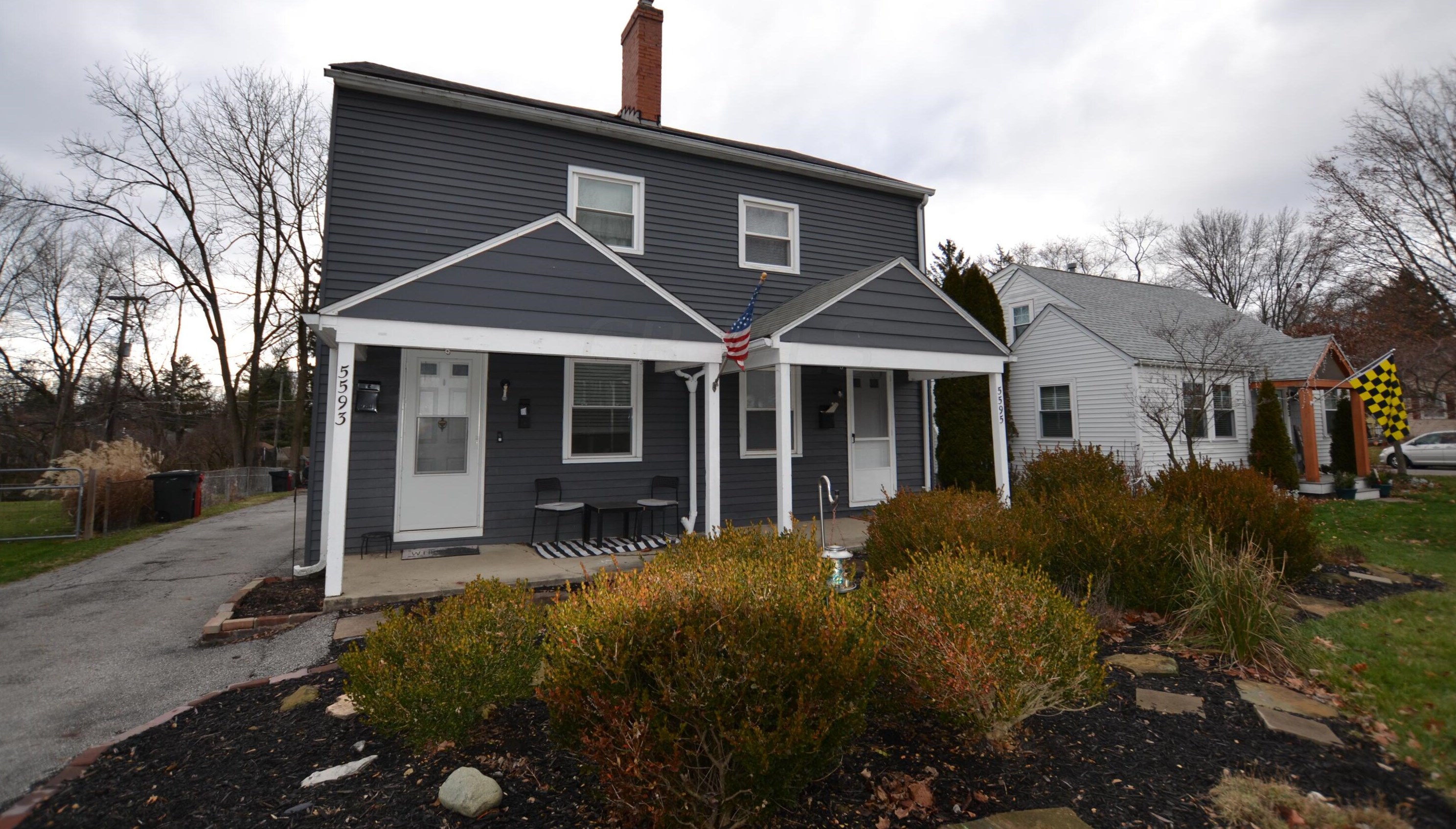 5593 Indianola Ave, Columbus, OH 43085-3786