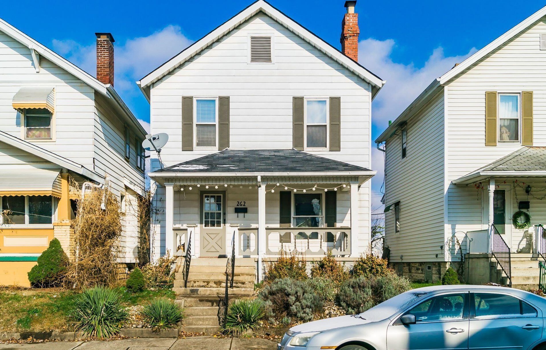 262 E Hinman Ave, Columbus, OH 43207