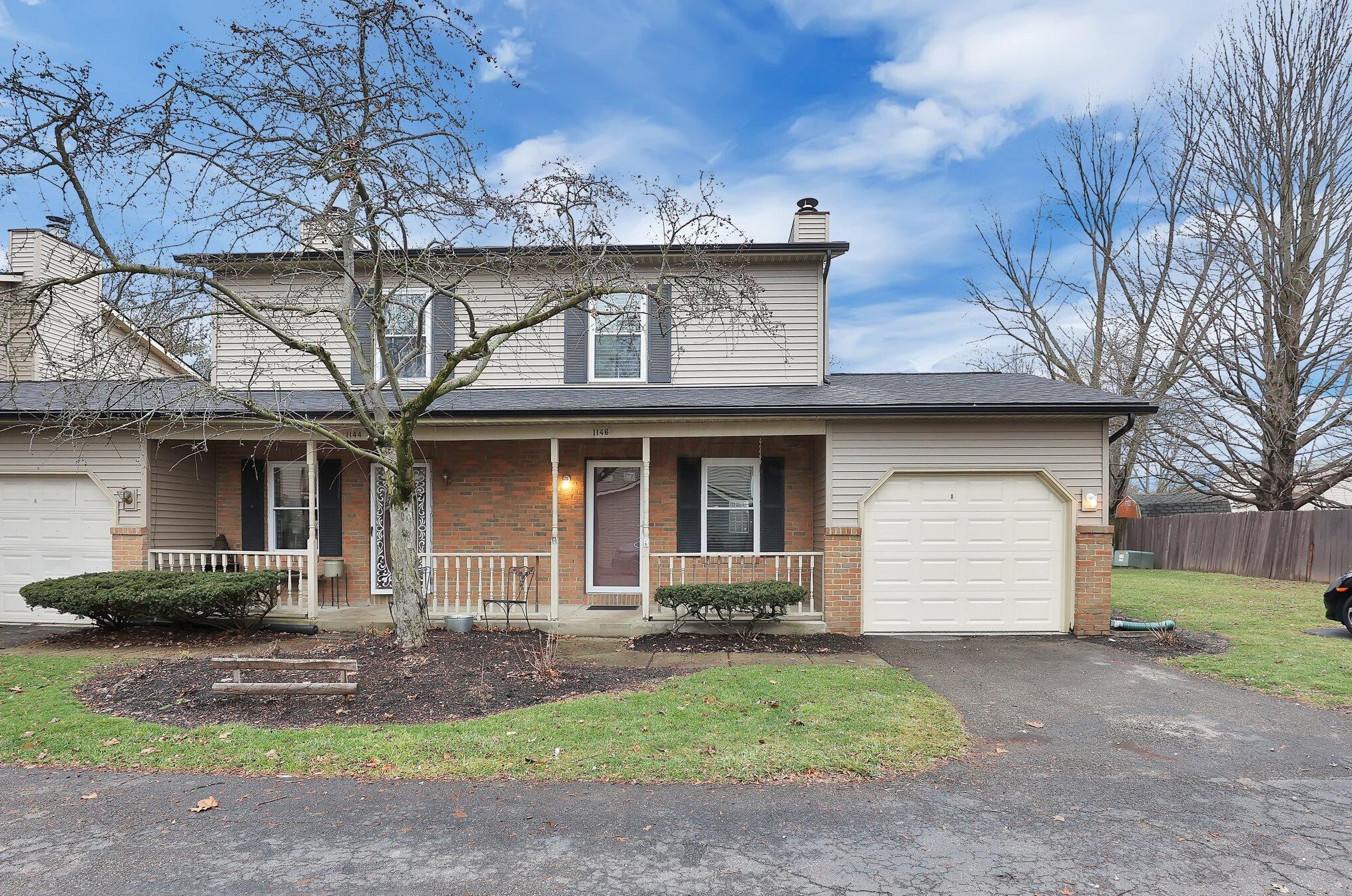 1146 Worthington Woods Blvd #2, Sharon Township, OH 43085