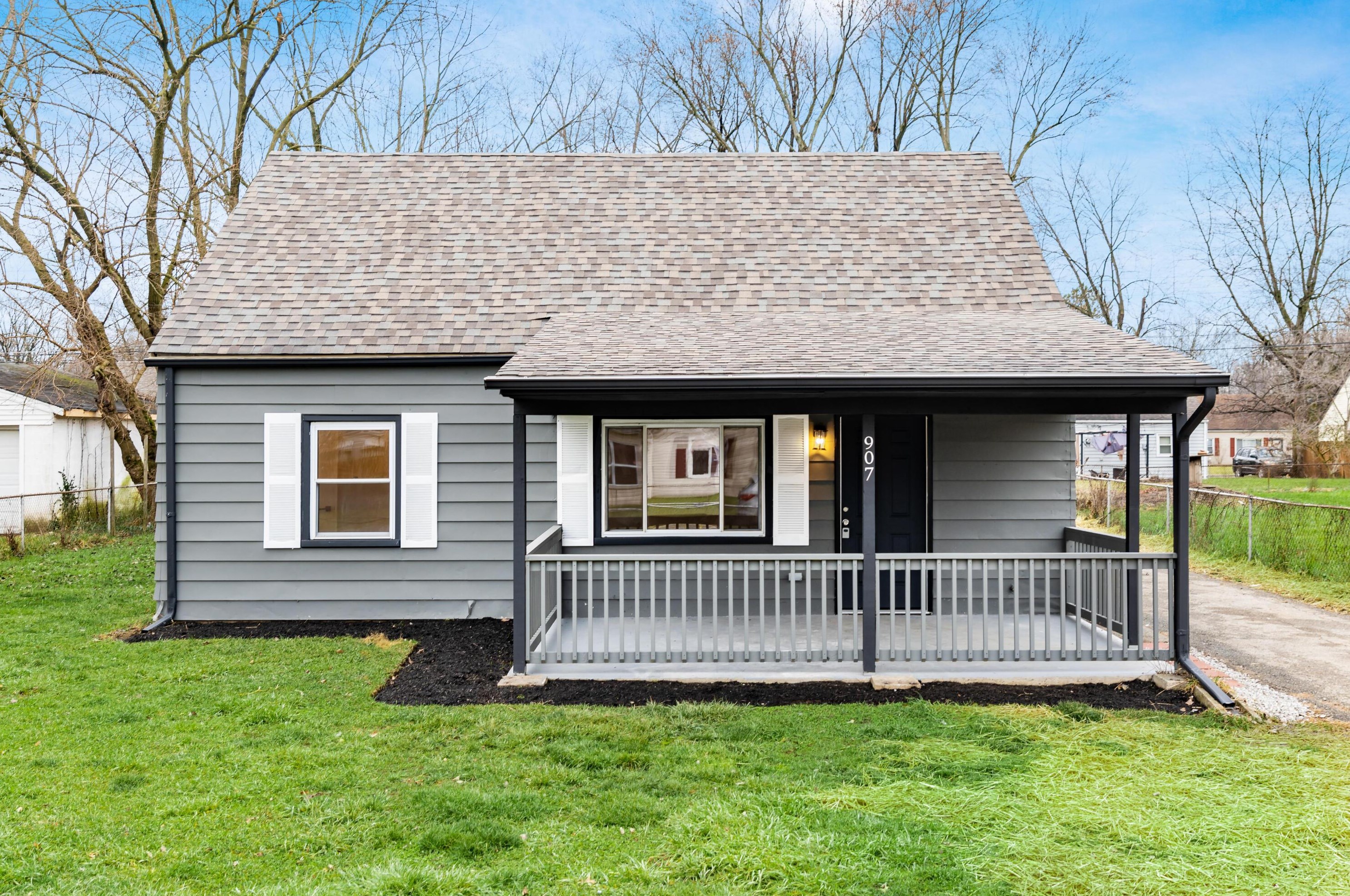 907 Colgate Rd, Columbus, OH 43213-2408