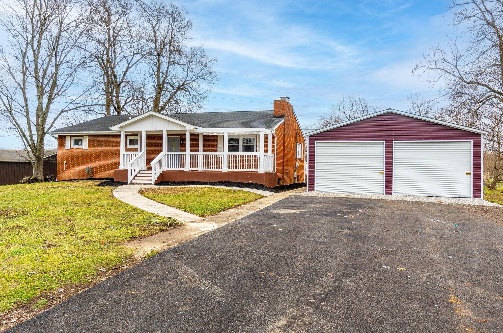 6321 Mink Sw St, Pataskala, OH 43062