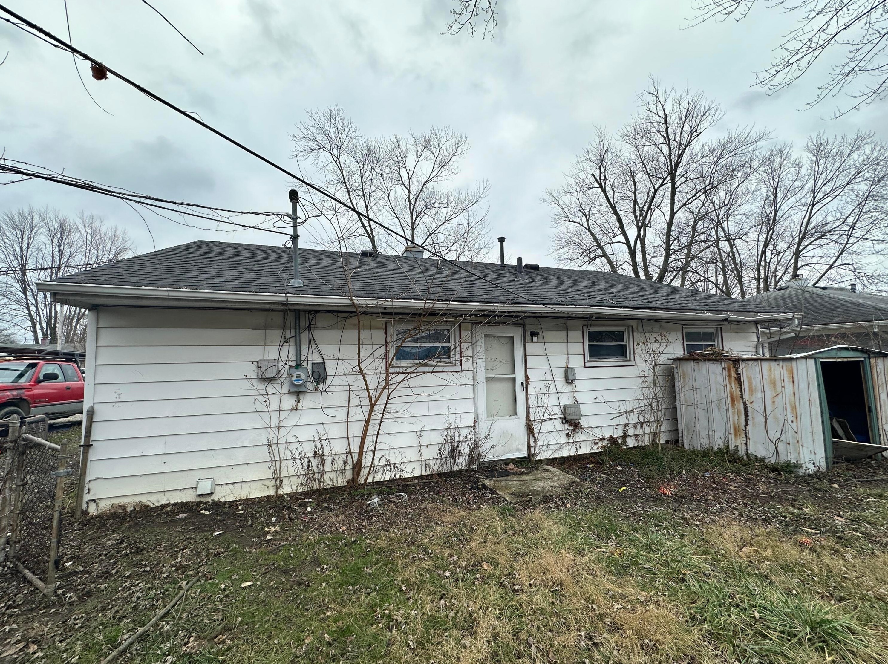 3545 Ontario St, Columbus, OH 43224-3427