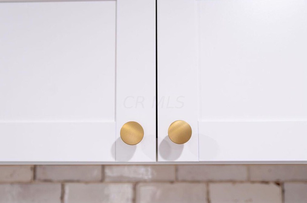 28 Wheatland Ave, Columbus OH  43204-3266 exterior