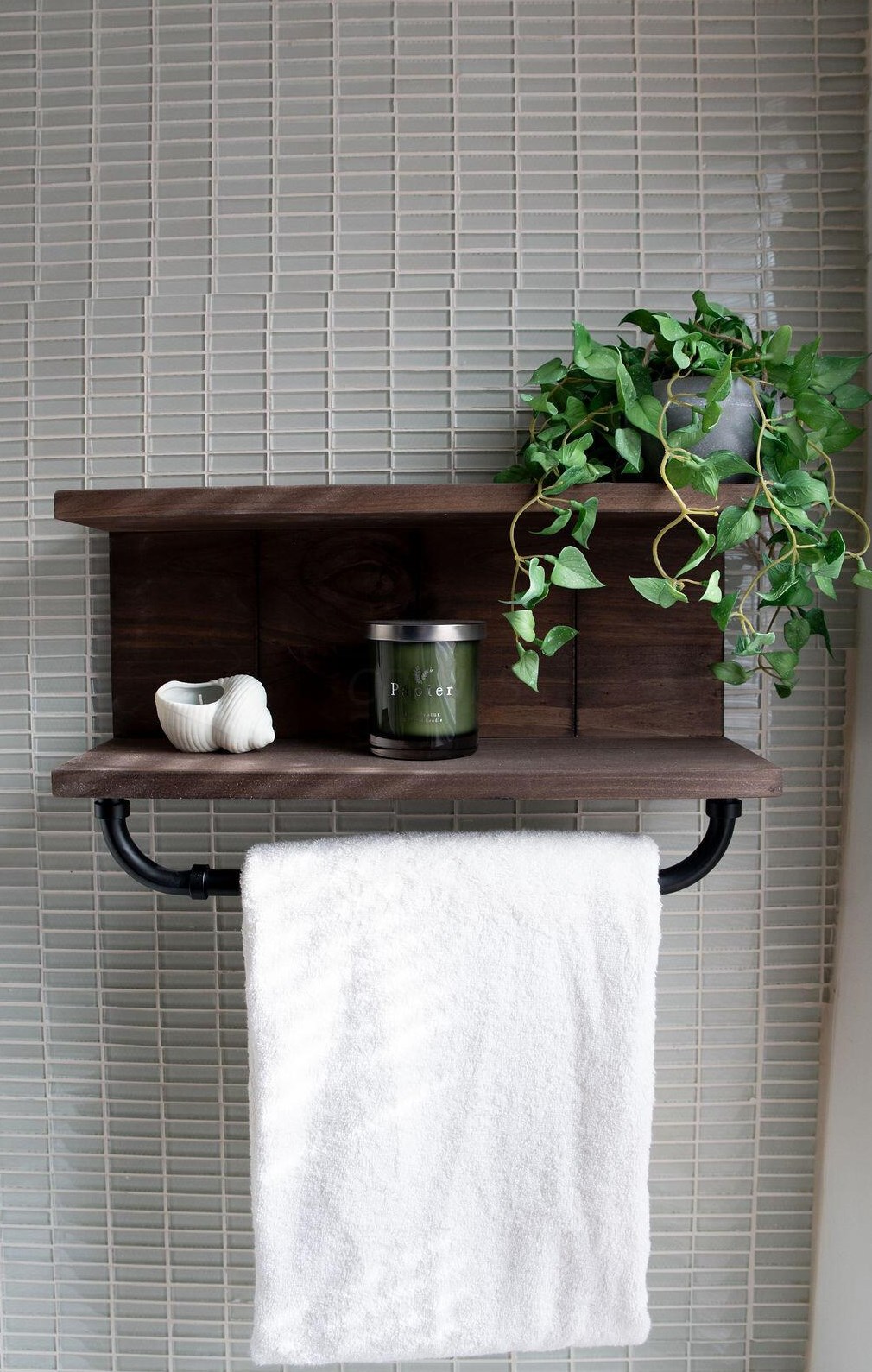 28 Wheatland Ave, Columbus OH  43204-3266 exterior