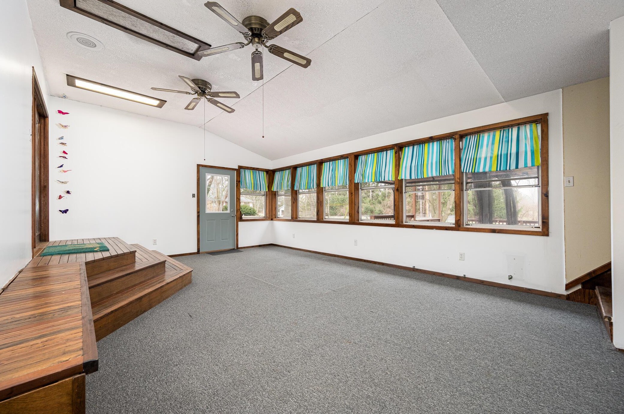 2905 Scenic Dr, Marion OH  43302-8386 exterior