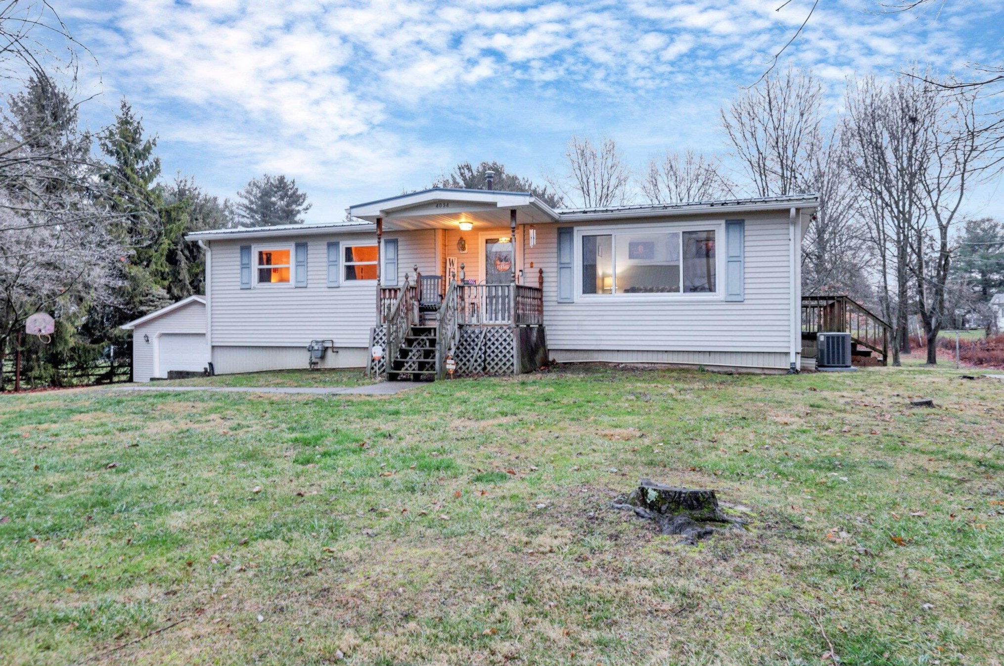 4034 Stringtown Rd Ne, Lancaster, OH 43130