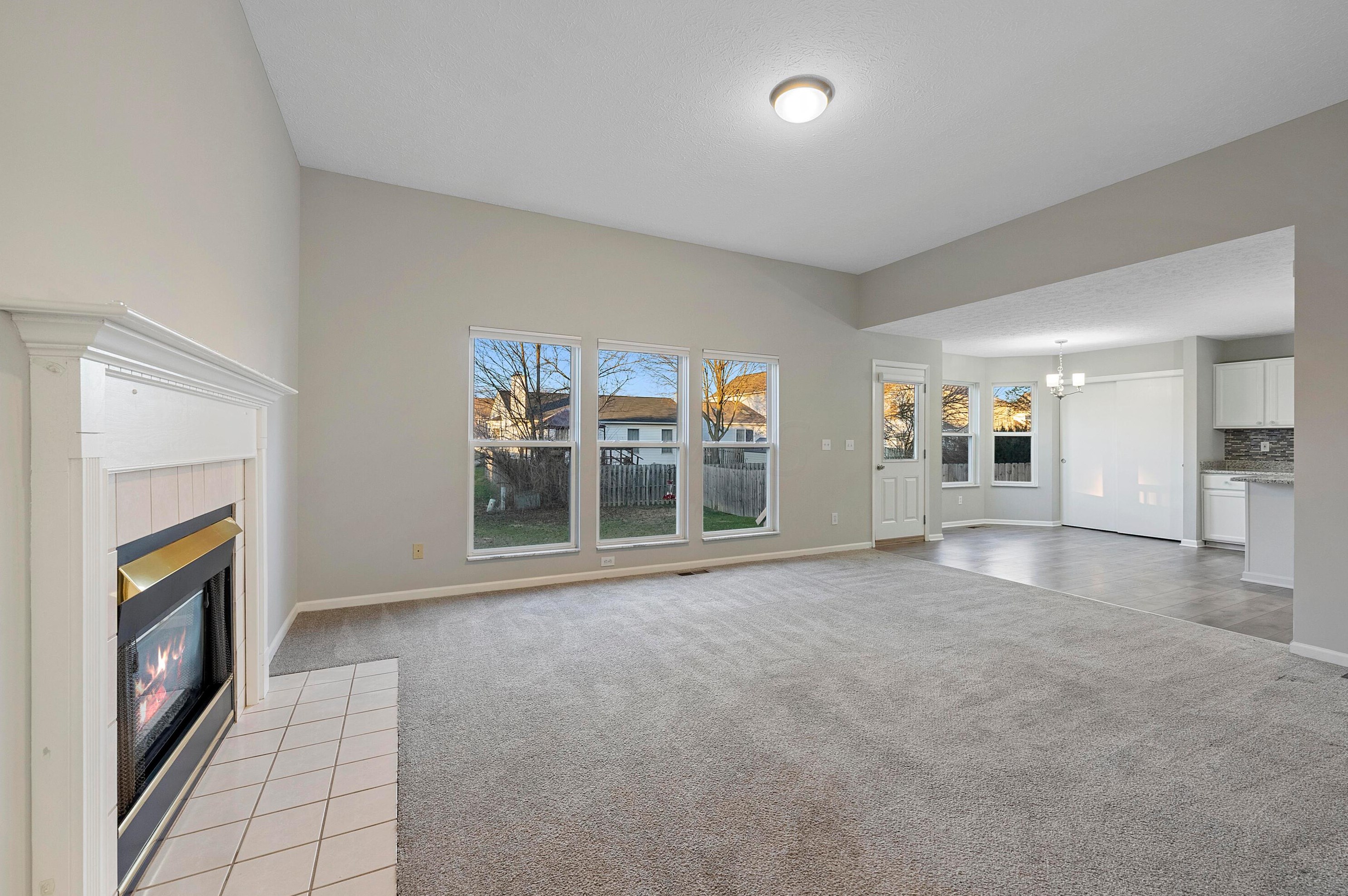 6994 Weurful Dr, Cnl Wnchstr OH  43110-8444 exterior