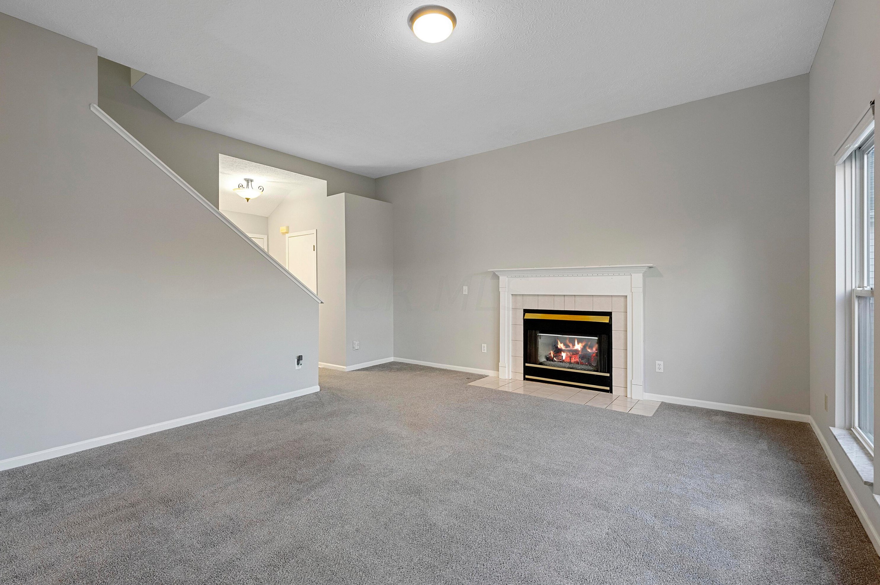 6994 Weurful Dr, Cnl Wnchstr OH  43110-8444 exterior