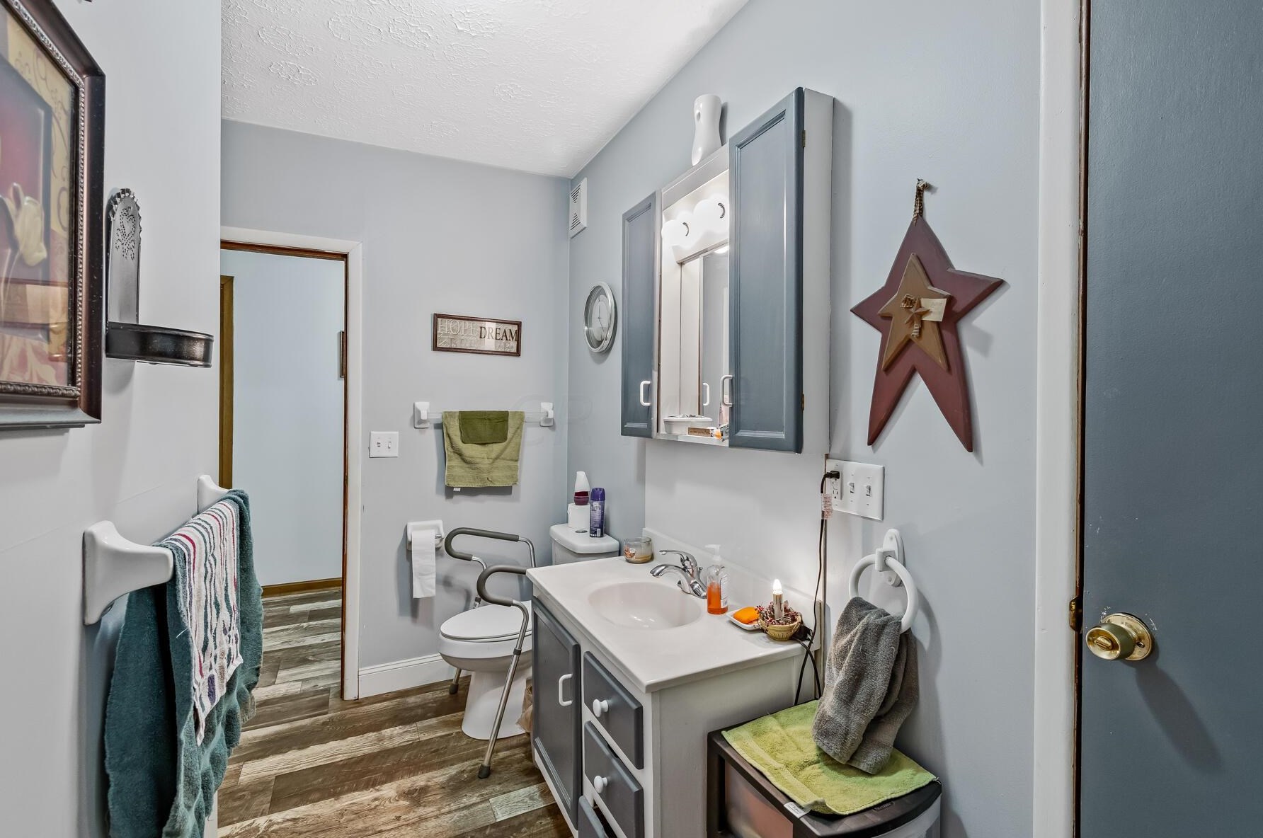 204 George St, Marion OH  43302-2405 exterior