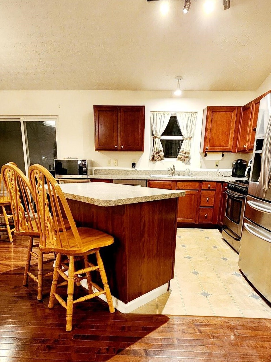 3764 Fountain Cove Ln, Darbydale, OH 43123