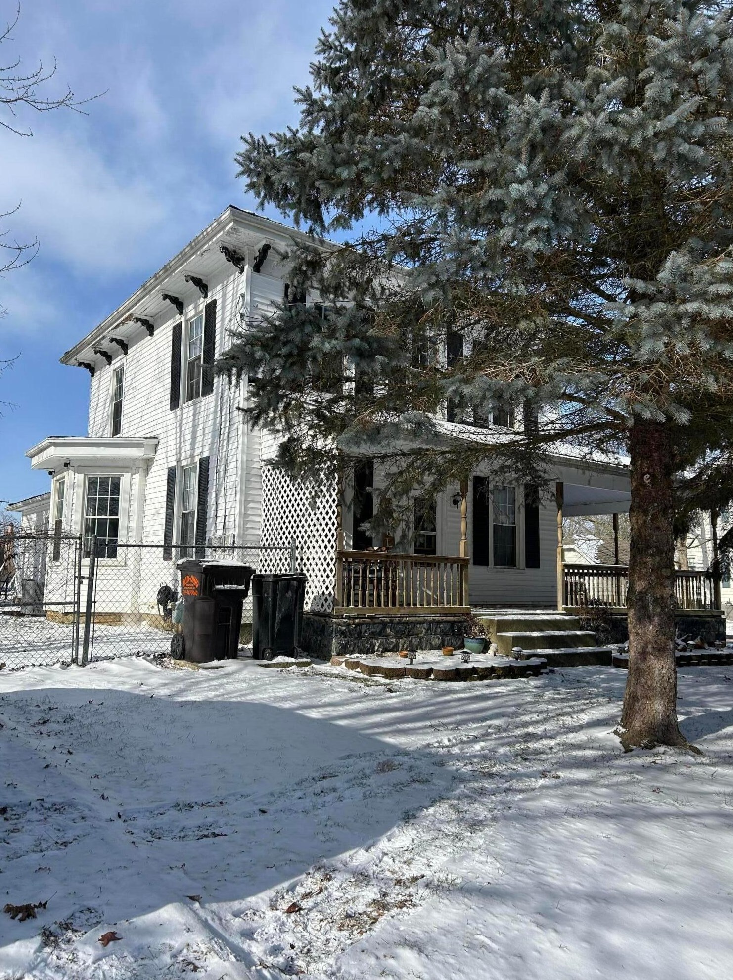 107 Boundary St, Edison, OH 43320-9630