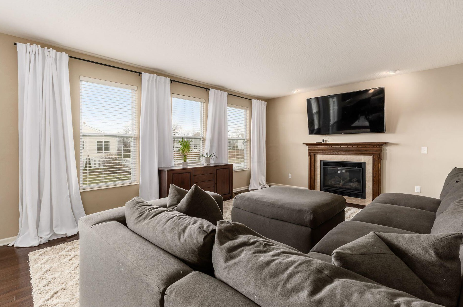 123 Ellington Blvd, Granville OH  43023-9067 exterior