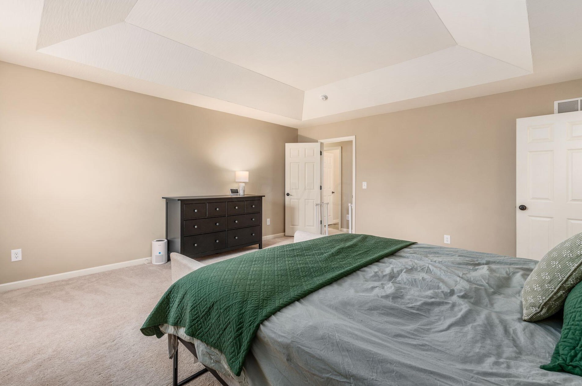 123 Ellington Blvd, Granville OH  43023-9067 exterior