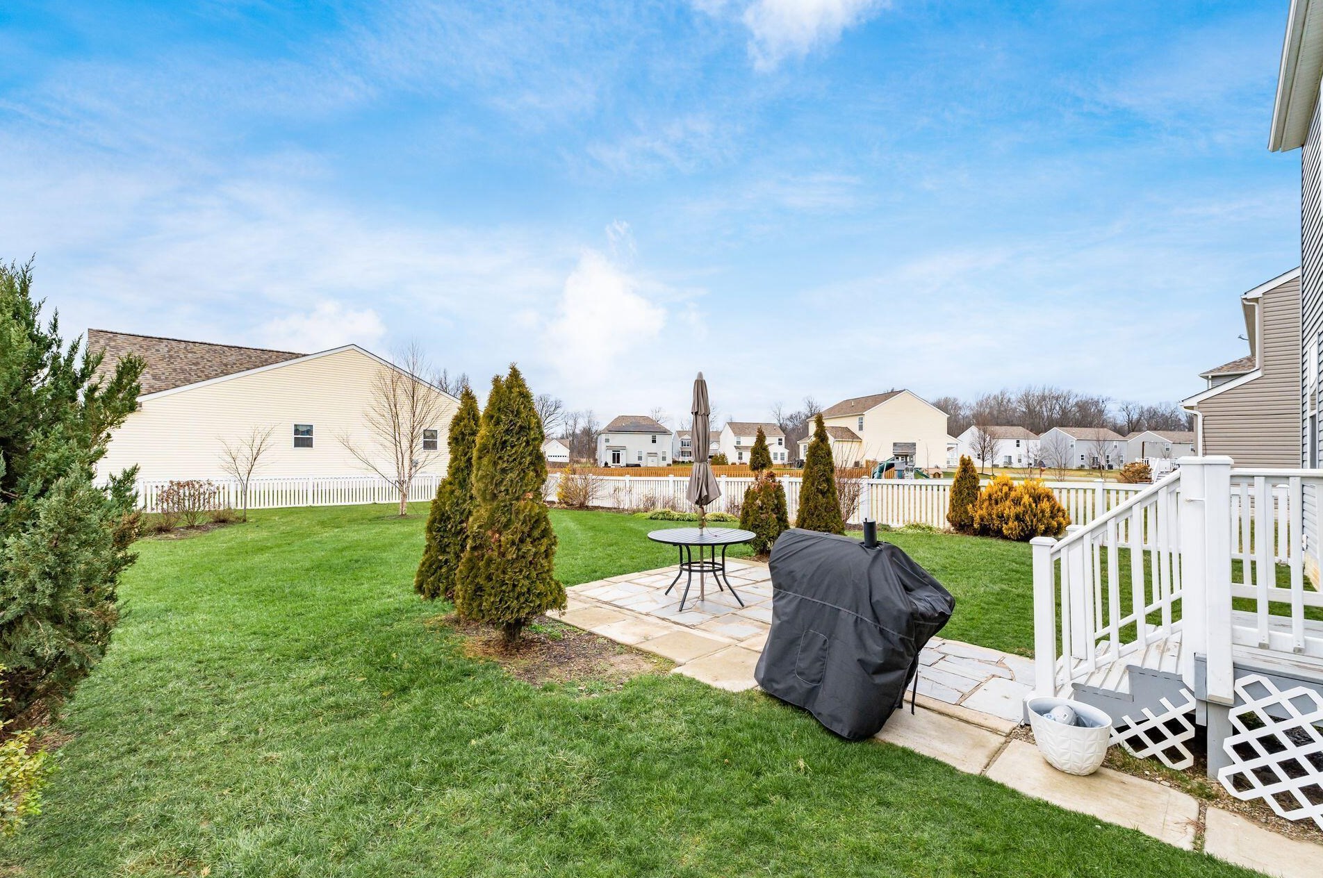 123 Ellington Blvd, Granville OH  43023-9067 exterior