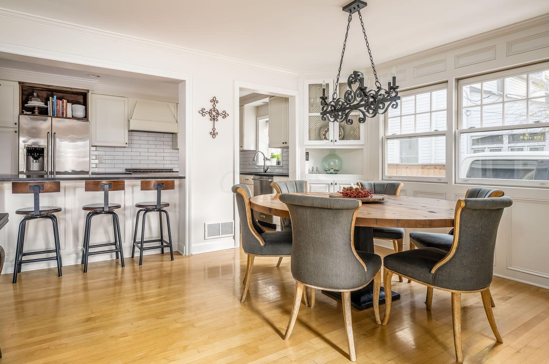 1625 Essex Rd, Columbus OH 43221-3842 exterior