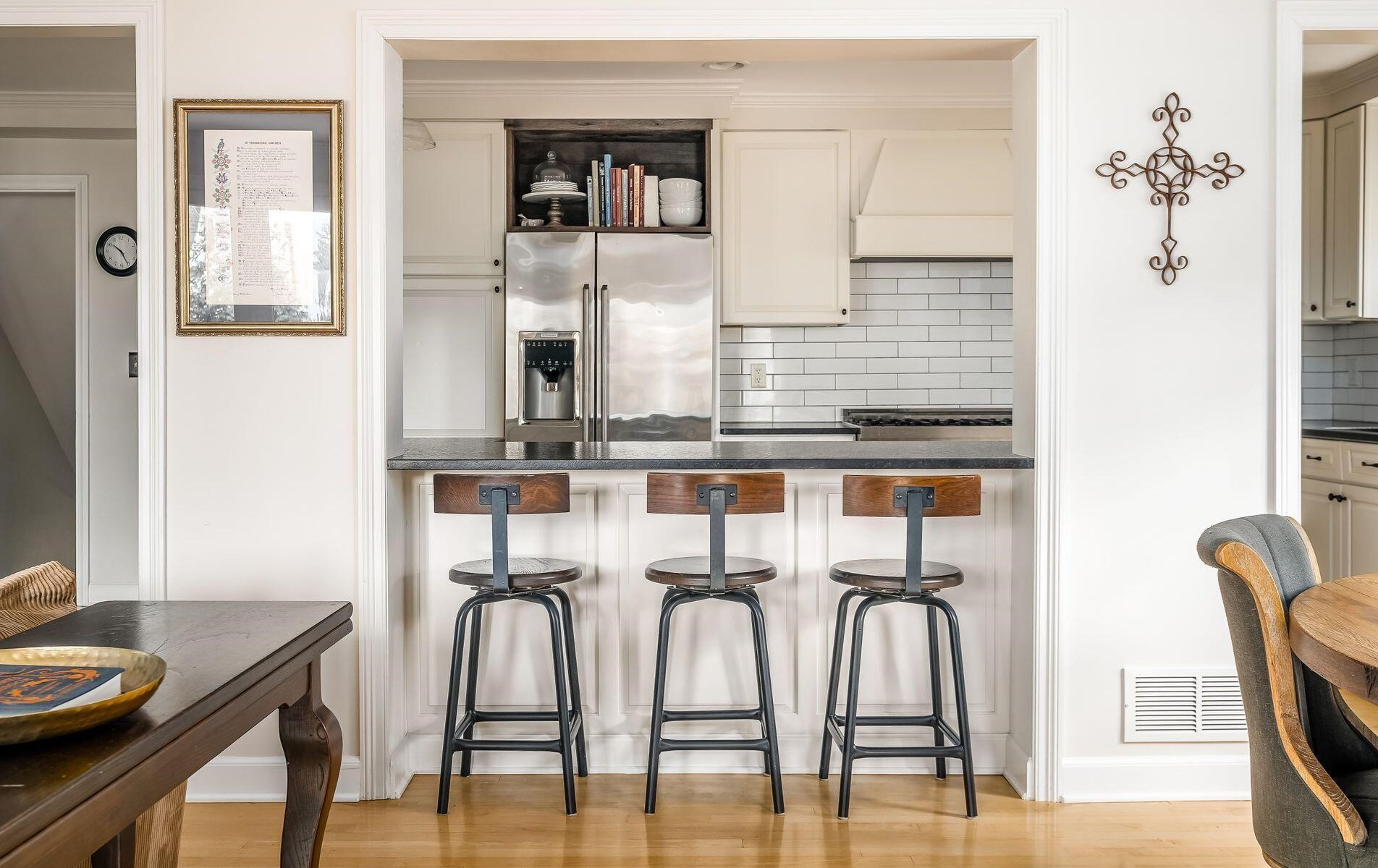 1625 Essex Rd, Columbus OH 43221-3842 exterior