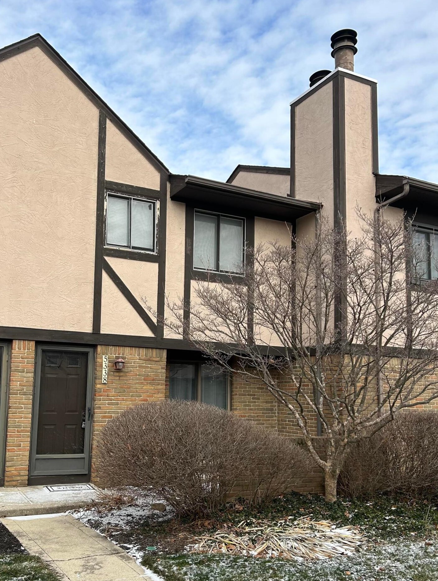 5338 Shannon Ln, Columbus, OH 43235-7290