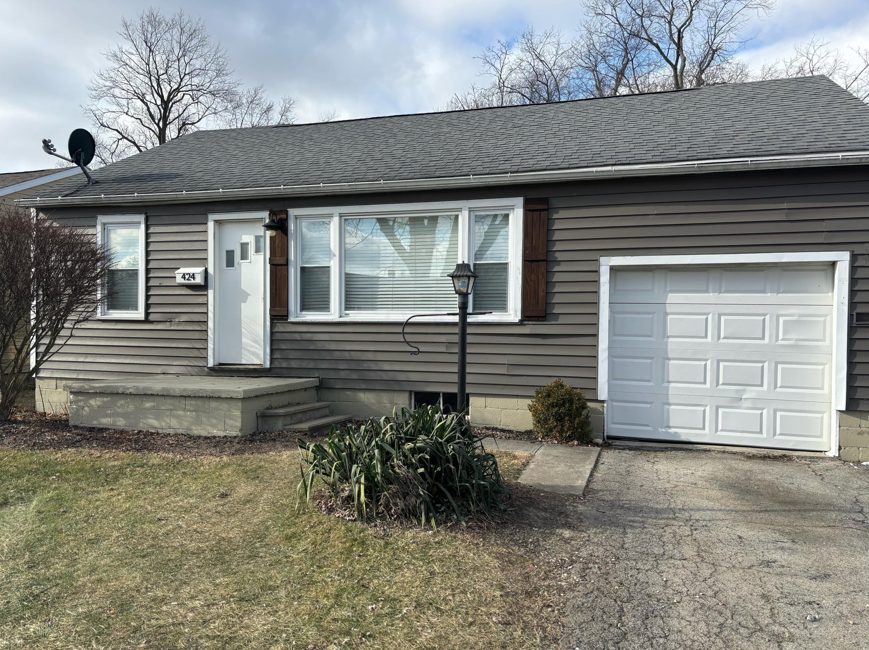 424 Albin Ave, Washington CH, OH 43160