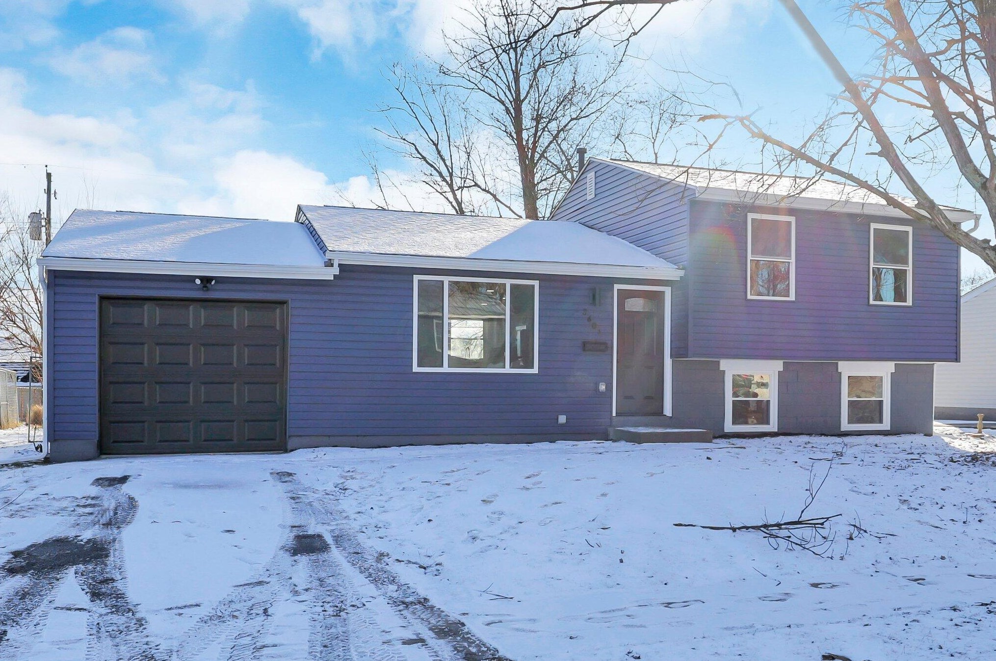 3601 Makassar Dr, Westerville, OH 43081-4026